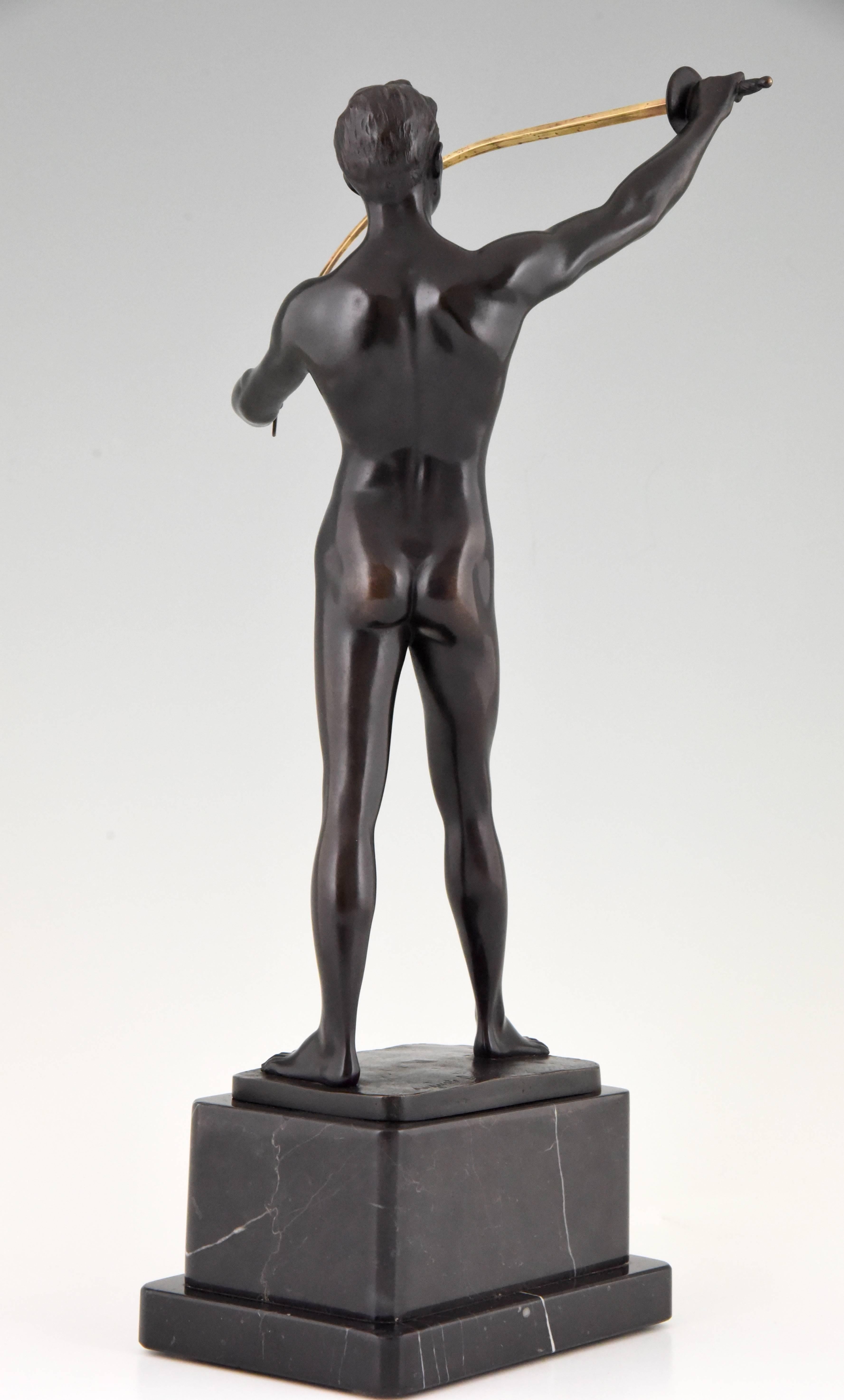 Art Deco Bronze Sculpture of a male nude Fencer by Auguste Durin, 1920 In Good Condition In Antwerp, BE