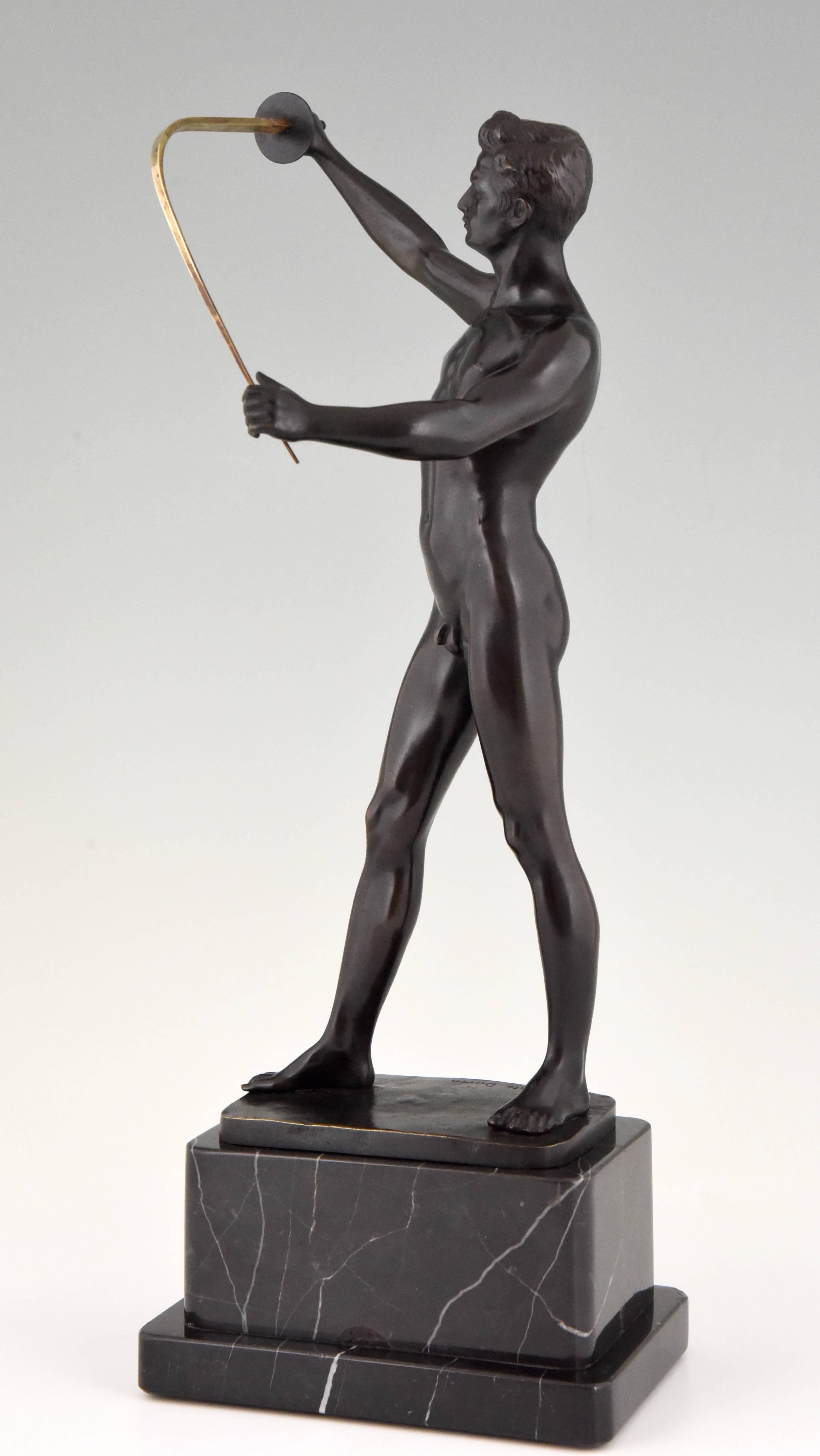 Art Deco Bronze Sculpture of a male nude Fencer by Auguste Durin, 1920 2