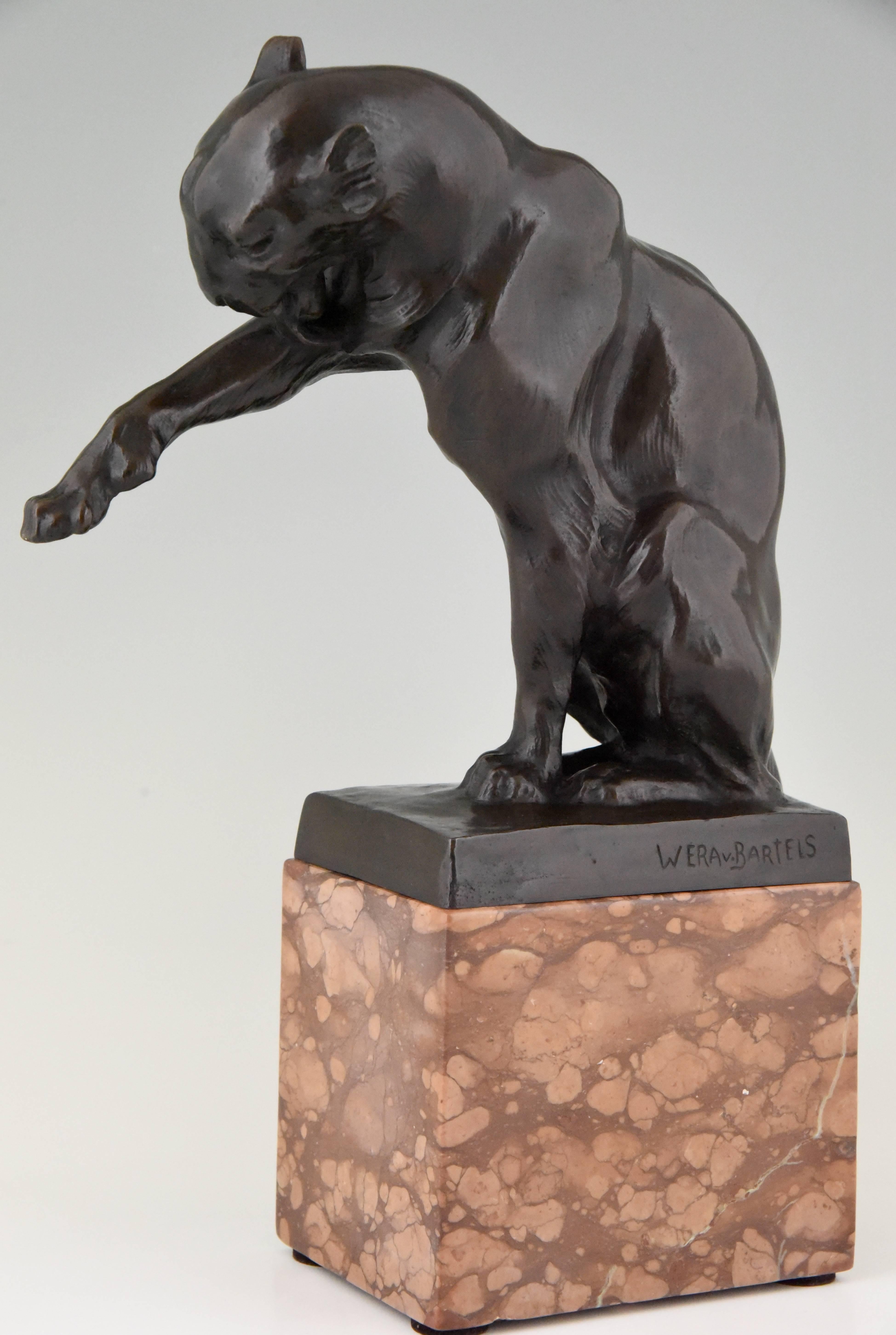 German Art Deco Bronze Sculpture of a Sitting Panther Wera von Bartels, 1920