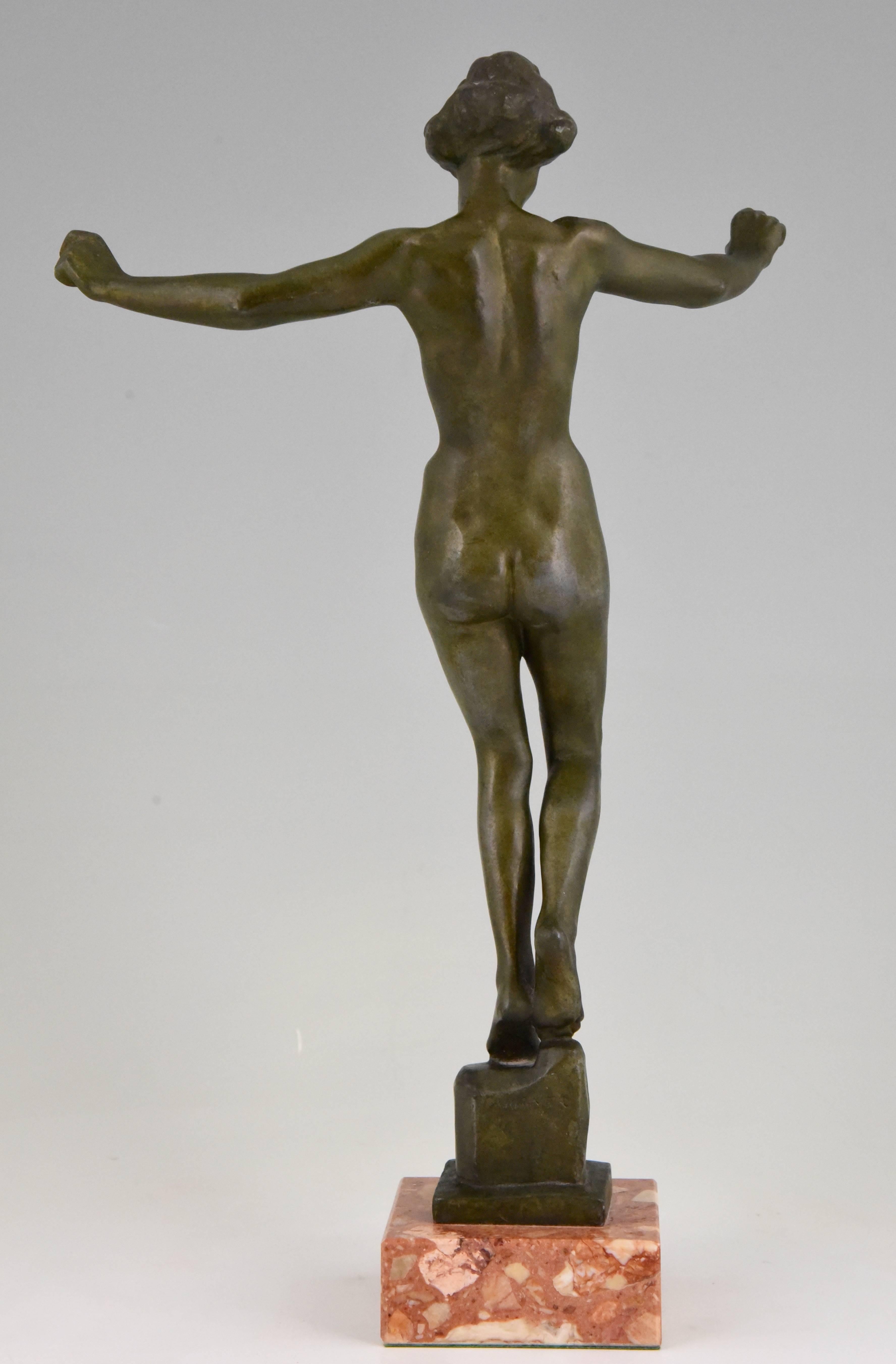 Art Deco Bronze Sculpture of a Nude Dancer David Fahrner, 1941 In Good Condition In Antwerp, BE