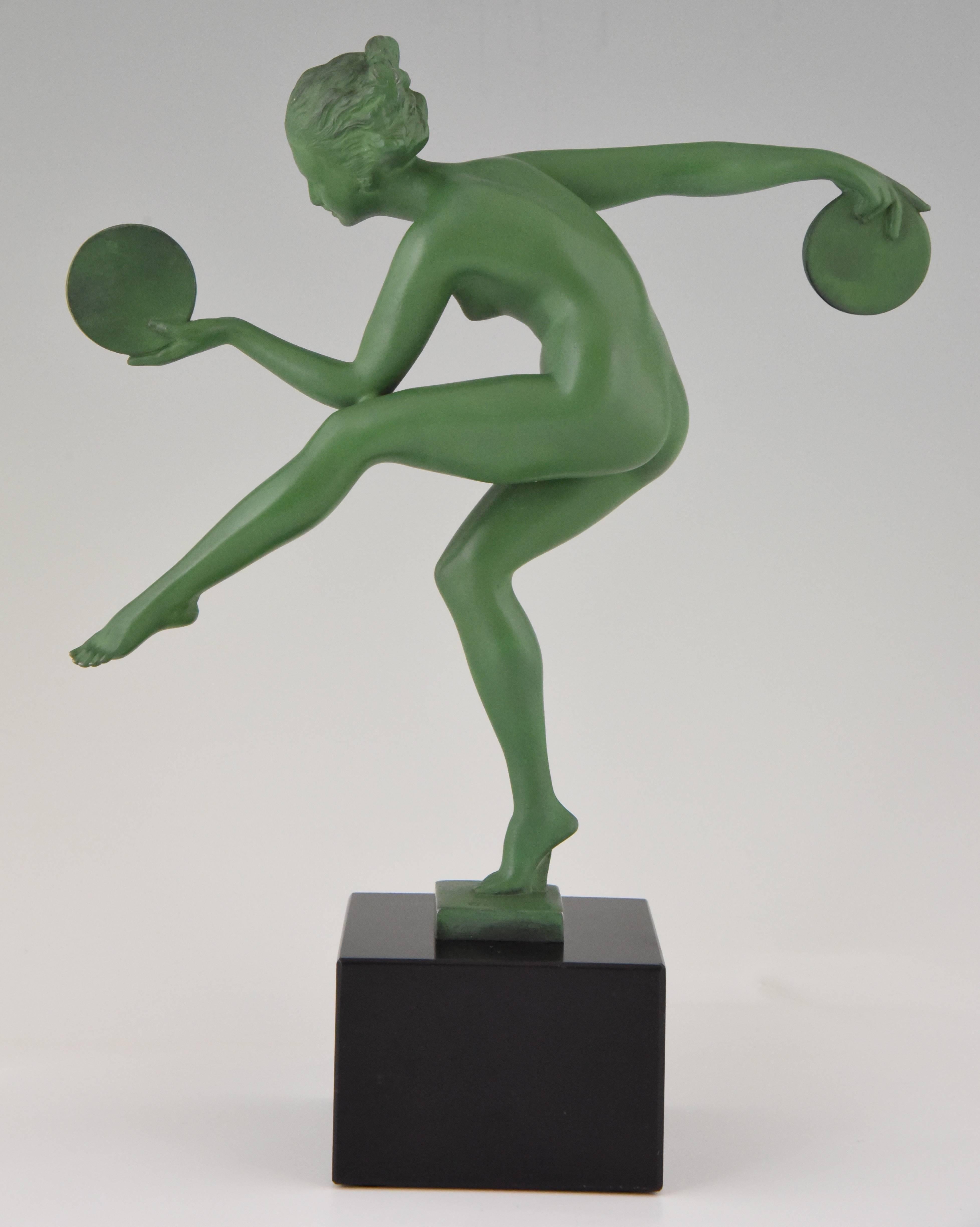 Patinated French Art Deco Nude Disc Dancer Derenne, Marcel Bouraine, 1930