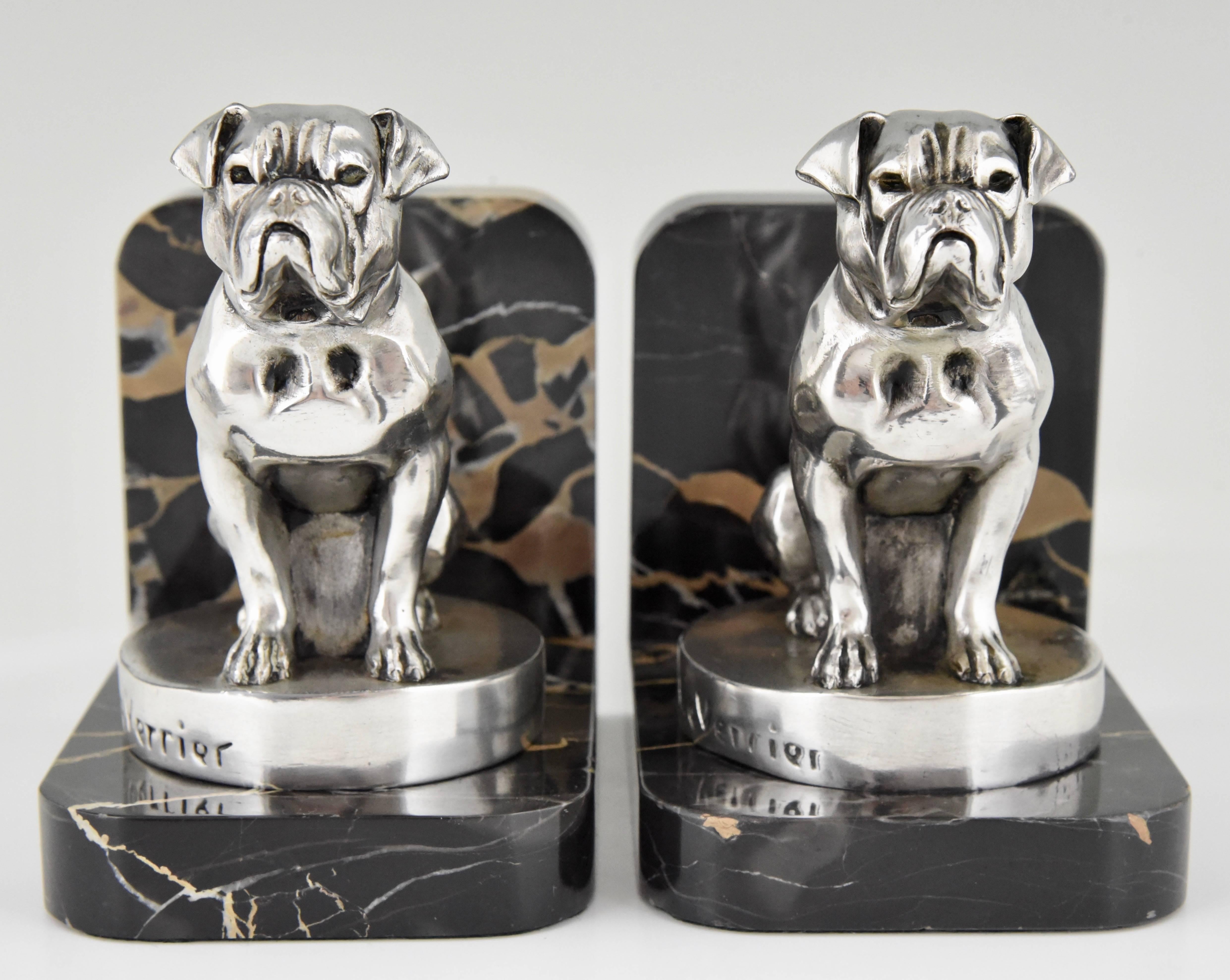 French Art Deco Bulldog Bookends by Max Le Verrier on Marble Base, 1930 In Good Condition In Antwerp, BE