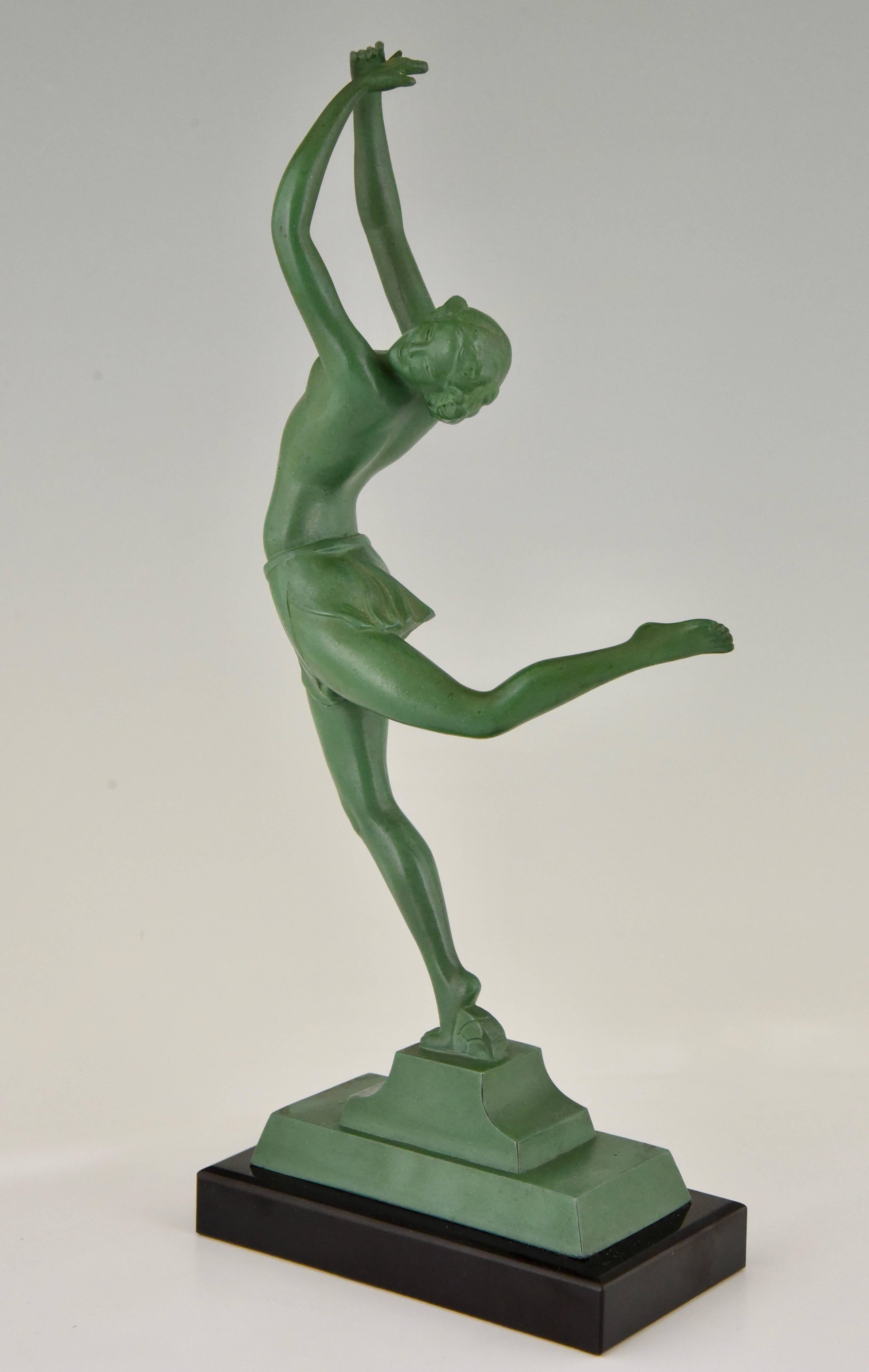 Patinated French Art Deco Sculpture of a Dancer on Marble Base, 1930