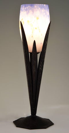 Art Deco Table Lamp Pâte de Verre Glass & Wrought Iron Daum Freres, Nancy France
