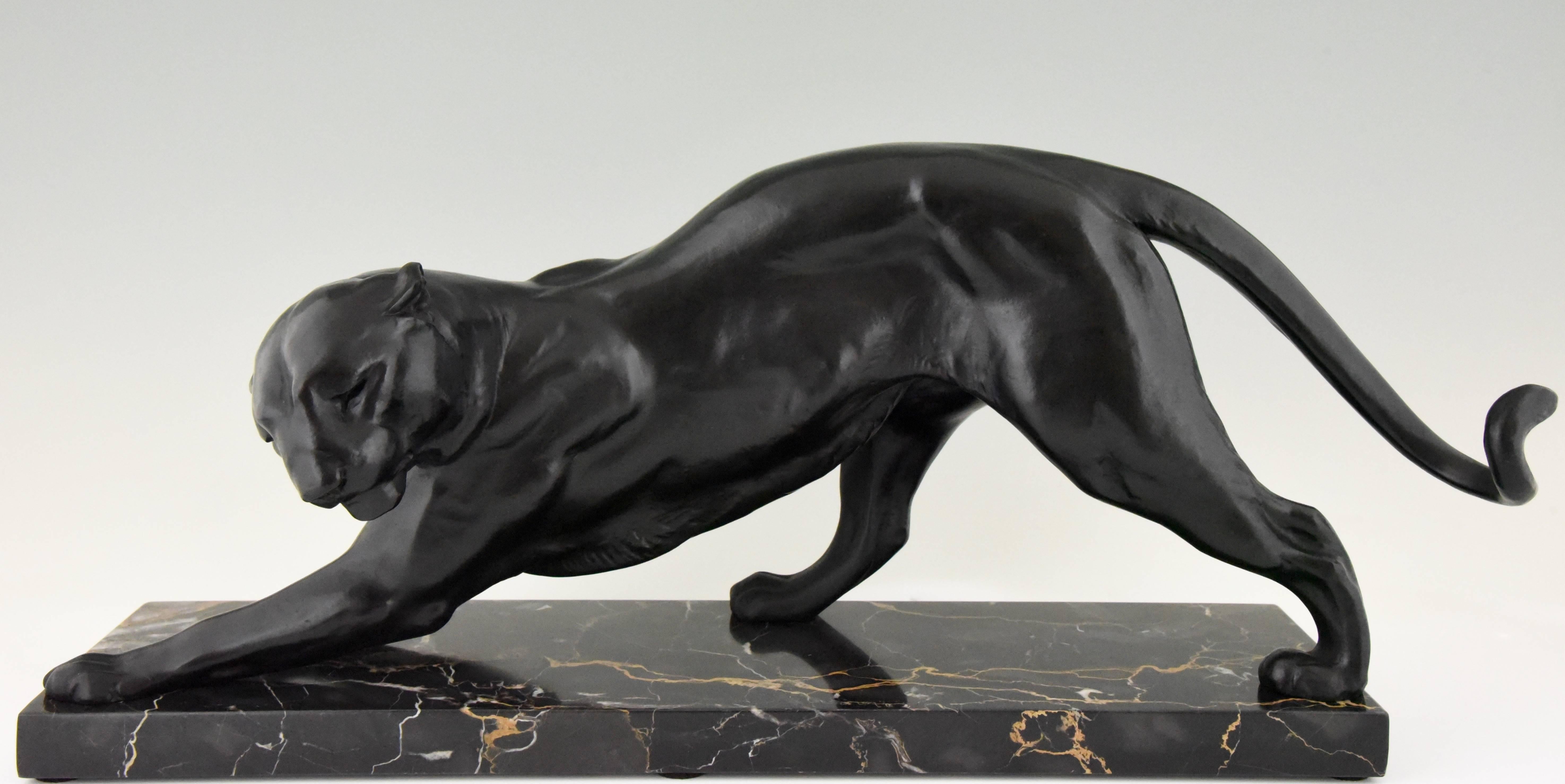 Art Deco Sculpture of a Panther Plagnet on Marble Base, France, 1930 1