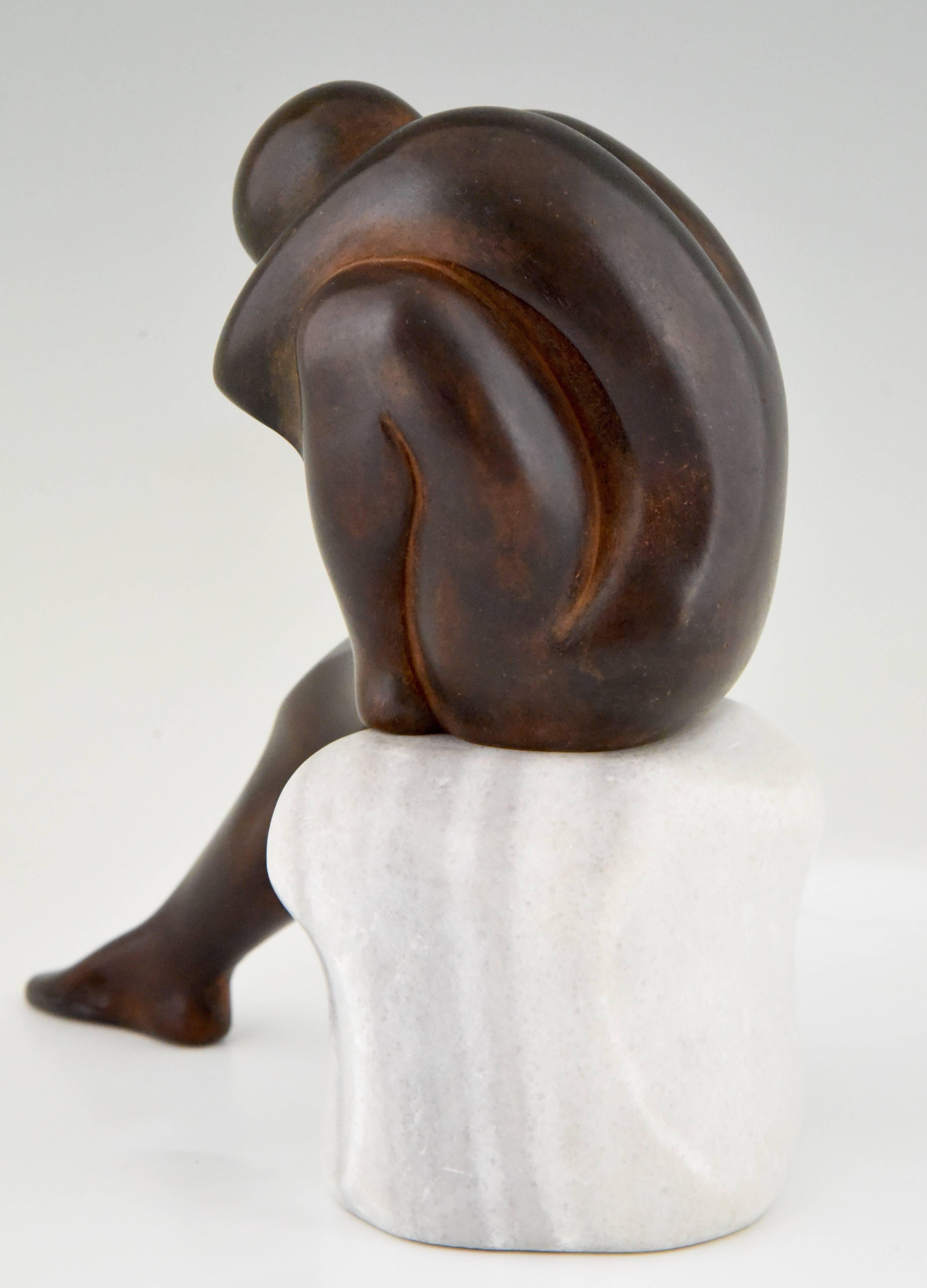 L' Uomo, Bronze Sculpture of a Sitting Man Marble Base by Selvino Cavezza, 1985 1