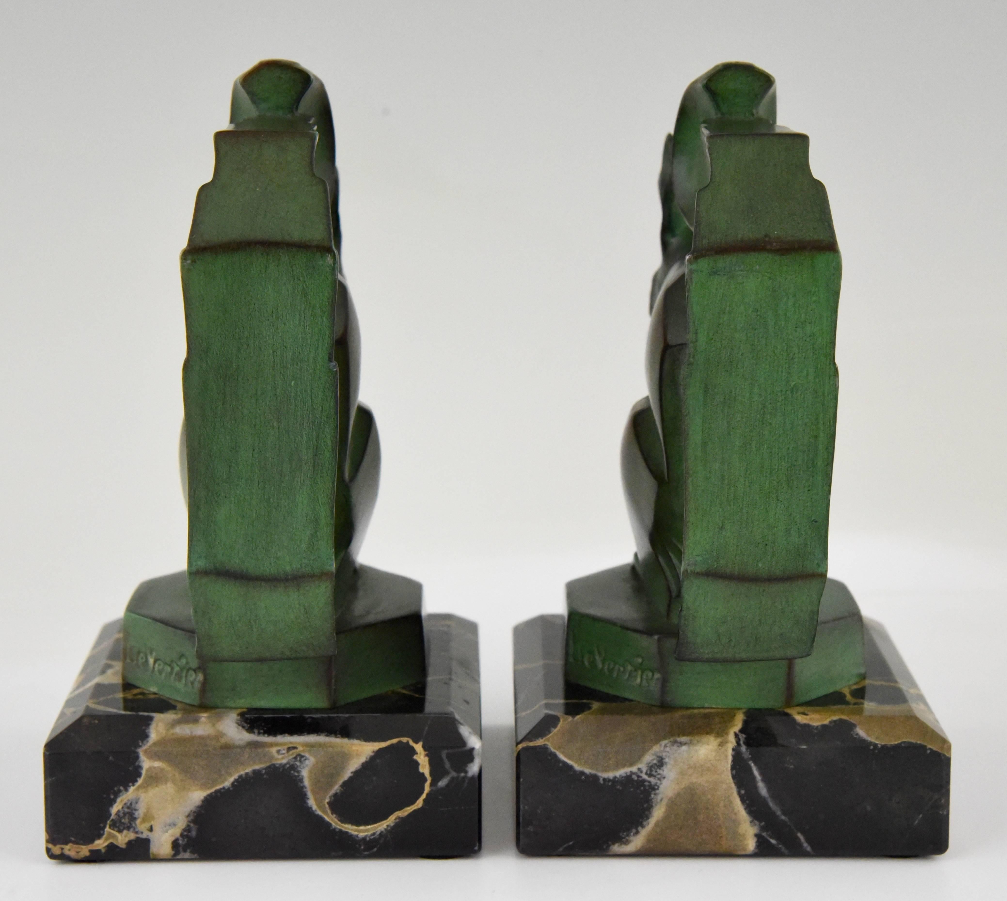 Art Deco Squirrel Bookends by Max Le Verrier on Marble Base France, 1930 In Good Condition In Antwerp, BE