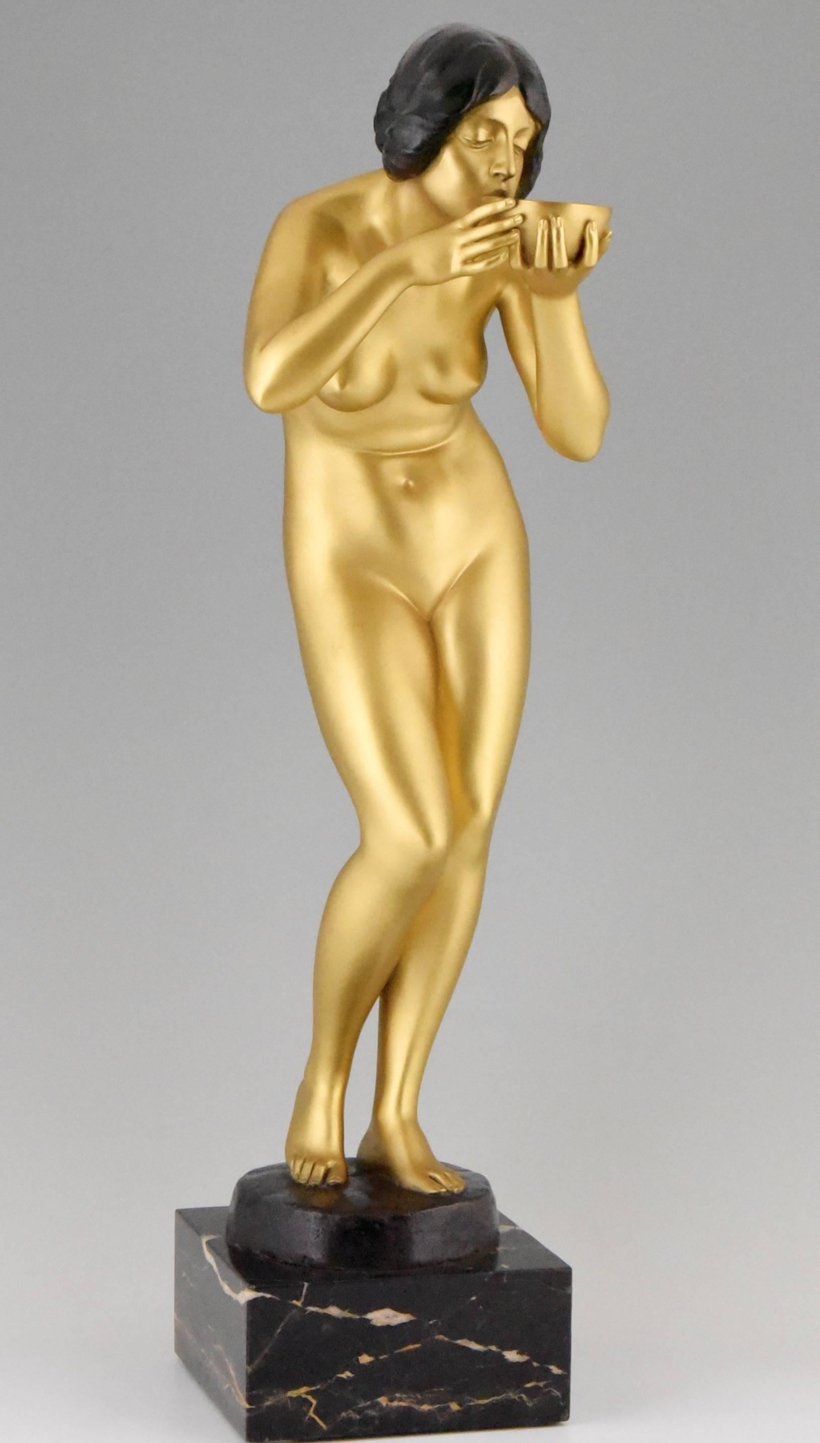 Art Nouveau gilt bronze sculpture of a nude by Victor Seifert, 1900 Germany In Excellent Condition In Antwerp, BE
