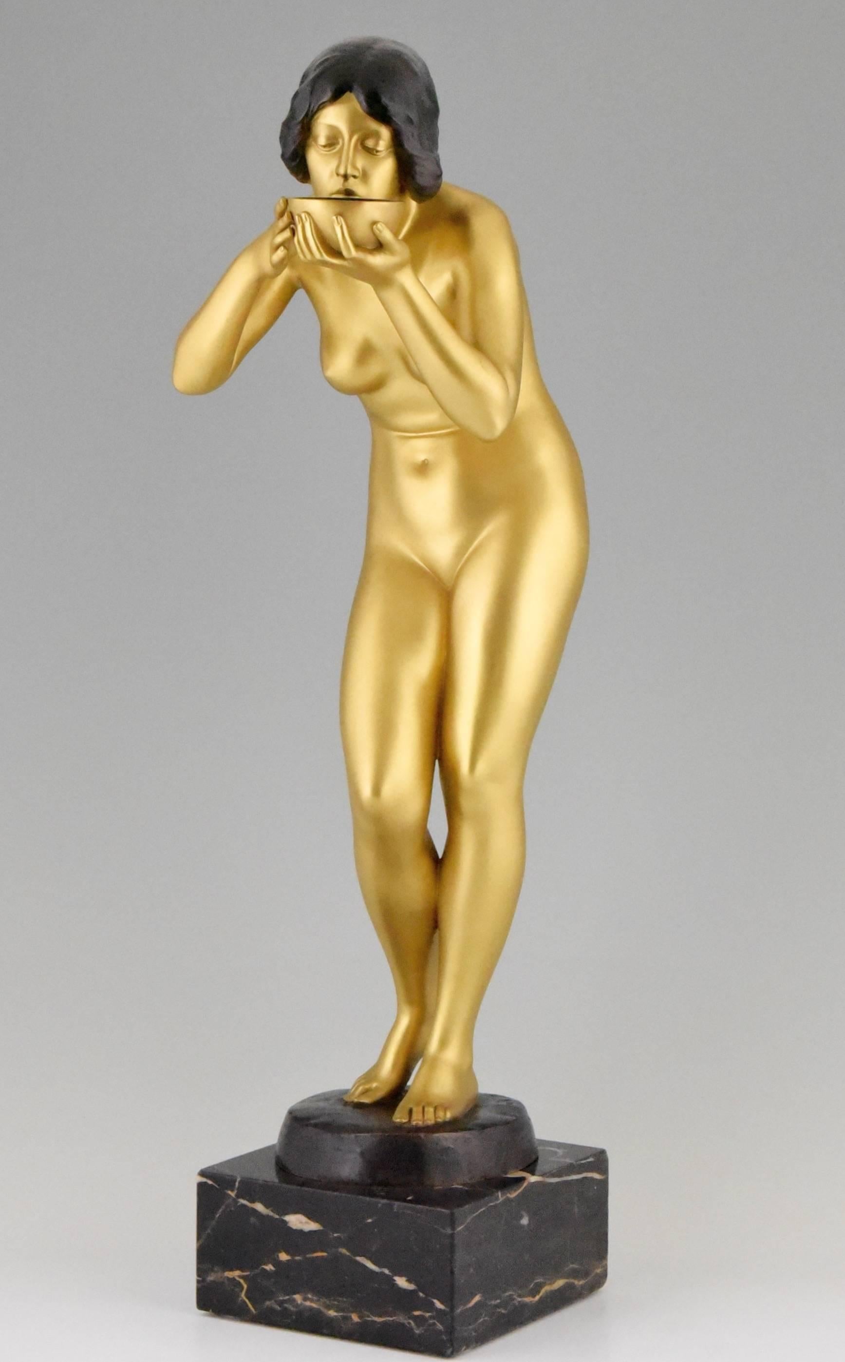 Bronze Art Nouveau gilt bronze sculpture of a nude by Victor Seifert, 1900 Germany