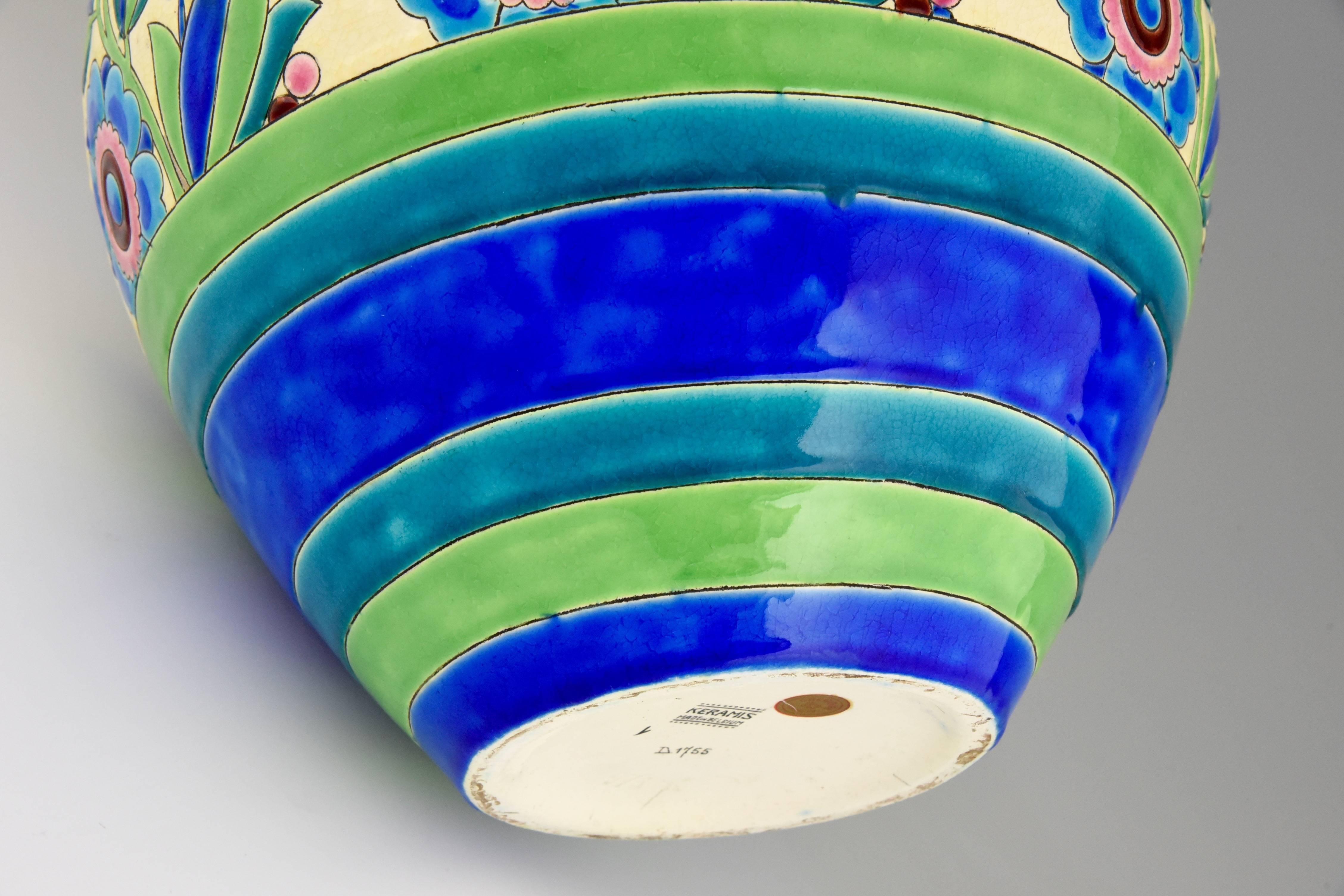 Céramique Vase Art déco avec fleurs de Boch Frères Keramis Belgique 1931 H. 14.6