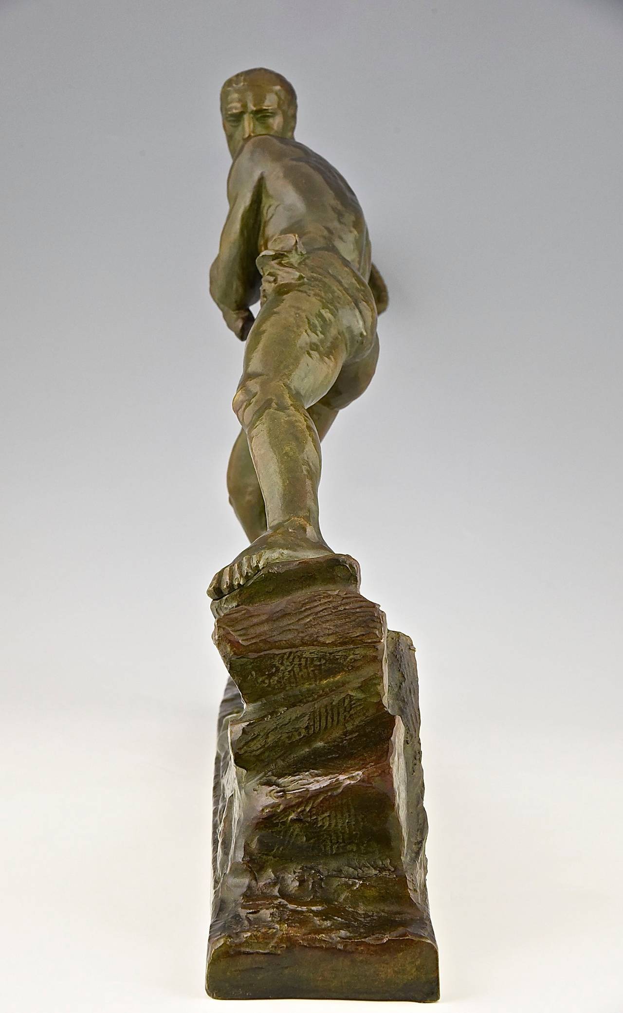 Patinated Art Deco Bronze Sculpture Athlete Male Nude Pierre Le Faguays, 1930, France
