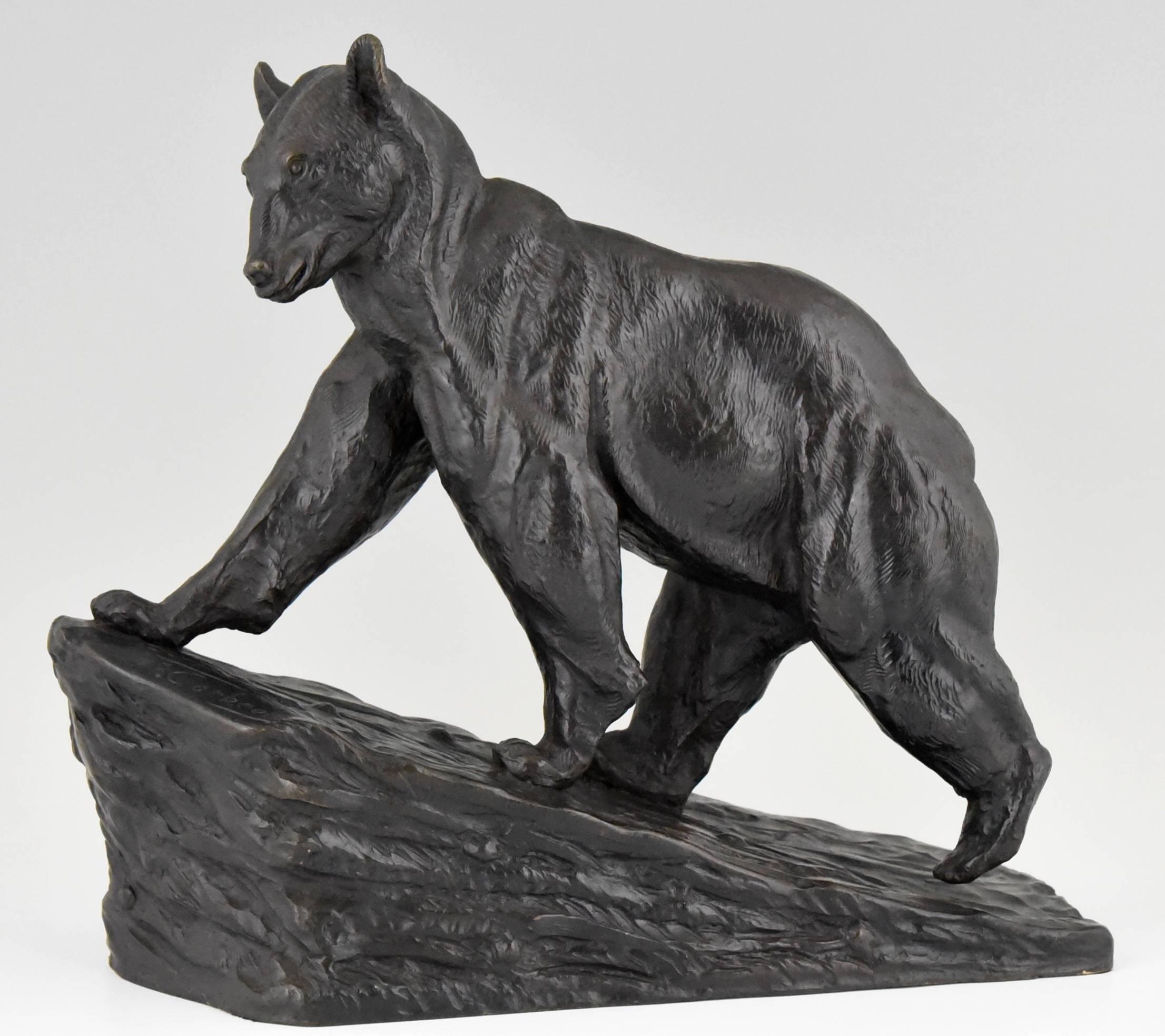 Walking bear.
Artist:  Corbeels.
Signature:  Francis Corbeels (1886-1956).
Style:  Art Deco. 
Date: 1930.
Material: Bronze with black patina. 
Origin: Belgium. 
Size:
H. 12.2 inch x L.13.4 inch. x W. 4.9 inch. 
 H. 31 cm. x L. 34 cm. x W.