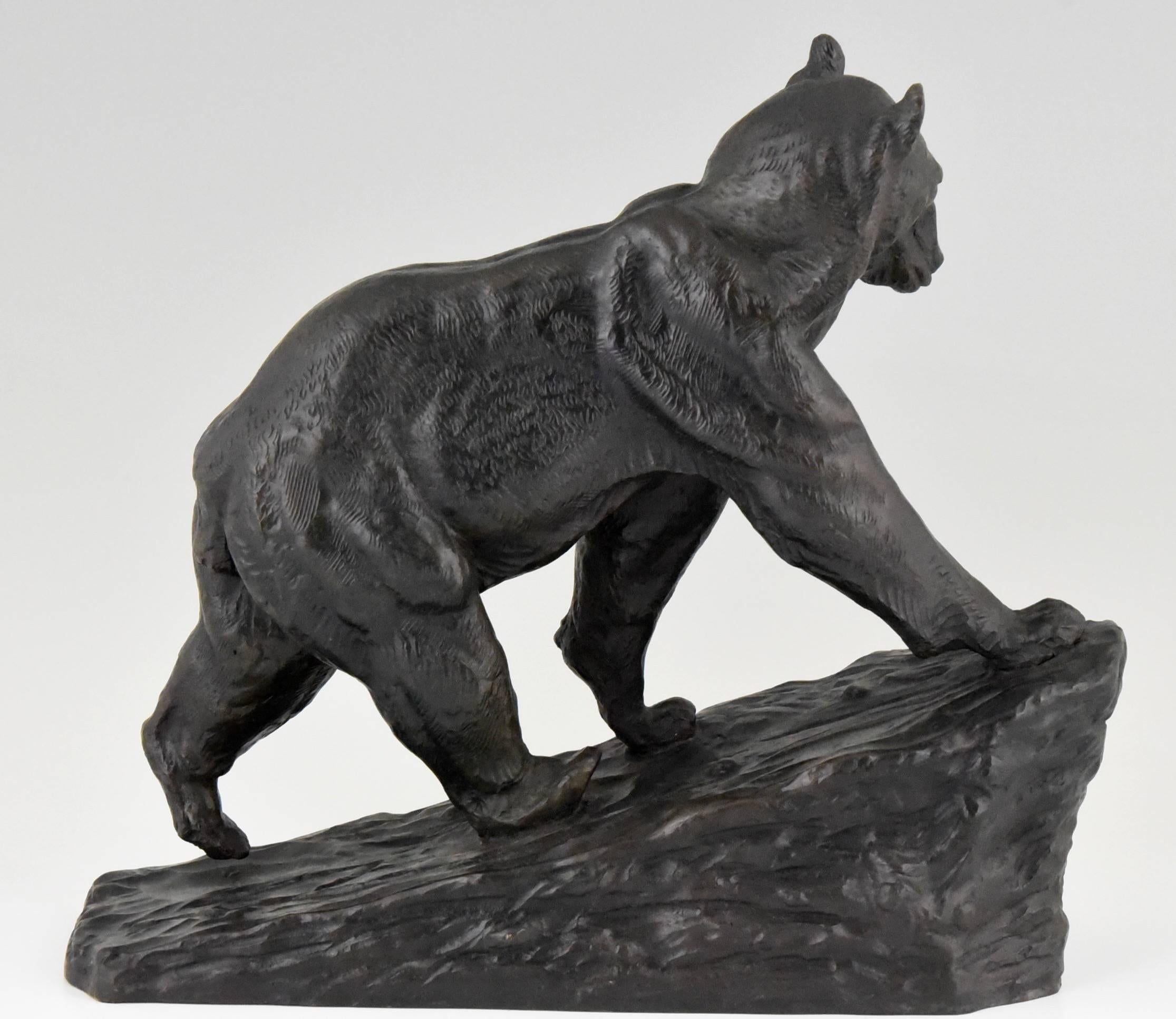 Belgian Art Deco Bronze Bear Sculpture by Francis Corbeels, Belgium, 1930