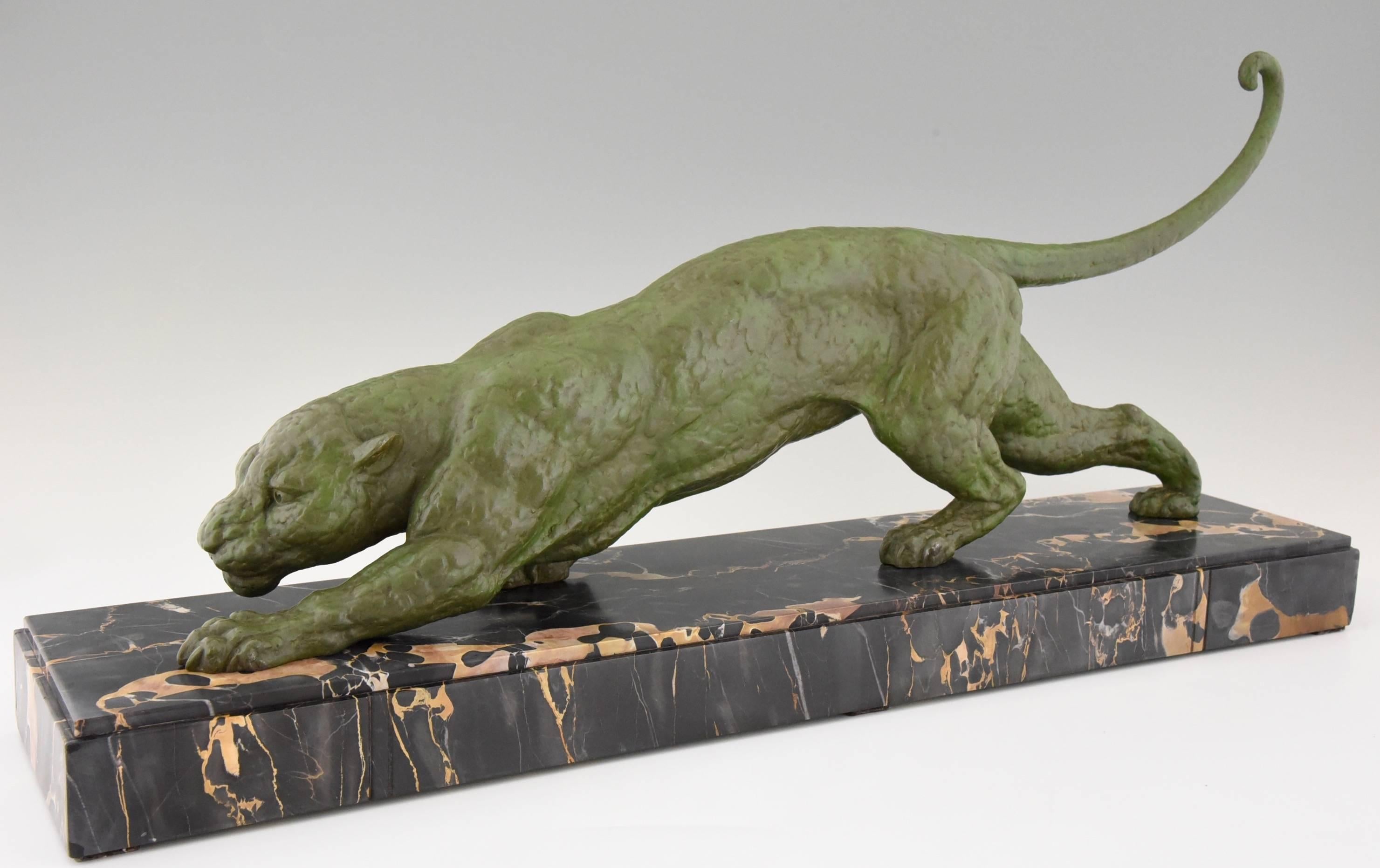 Mid-20th Century French Art Deco Panther Sculpture by Chiparus, 1930