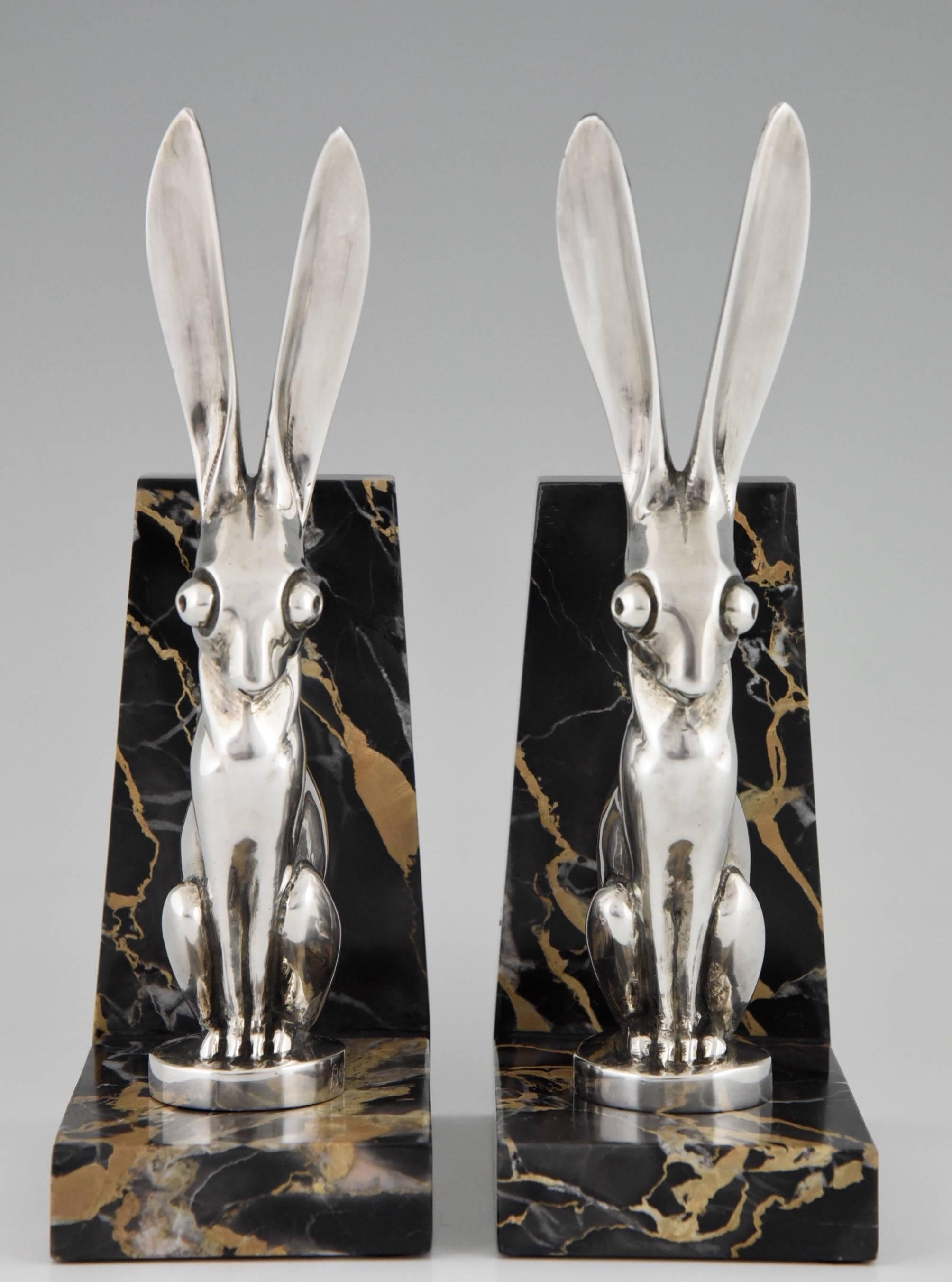 French Art Deco Silvered Bronze Hare Bookends by Becquerel, 1930 In Good Condition In Antwerp, BE