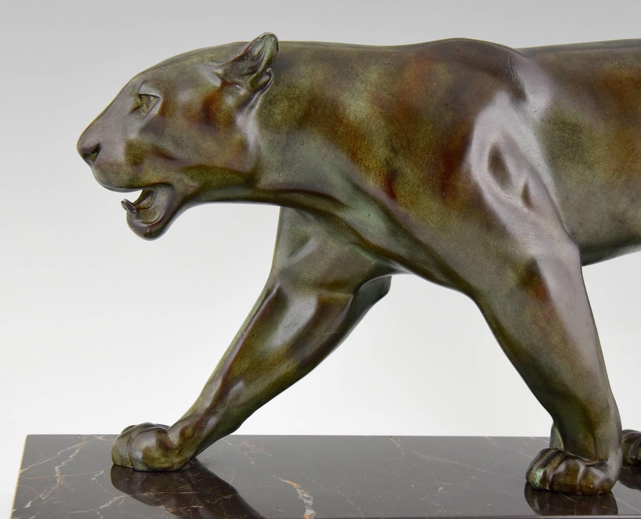 Max Le Verrier French Art Deco Panther Sculpture, 1930 In Excellent Condition In Antwerp, BE