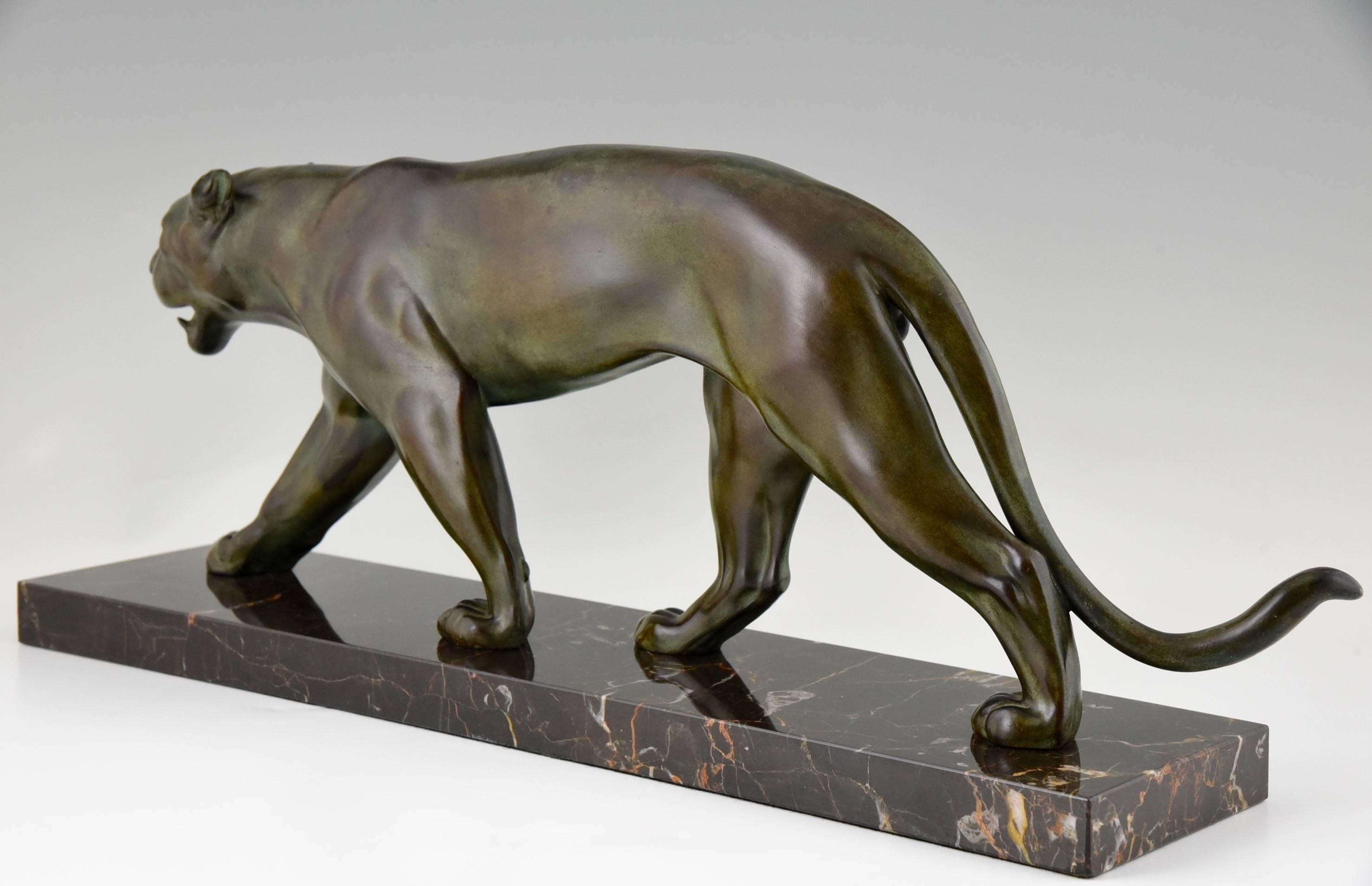 Marble Max Le Verrier French Art Deco Panther Sculpture, 1930