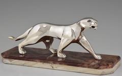 Scultura Pantera in bronzo argentato Art Deco francese di Michel Decoux, 1930