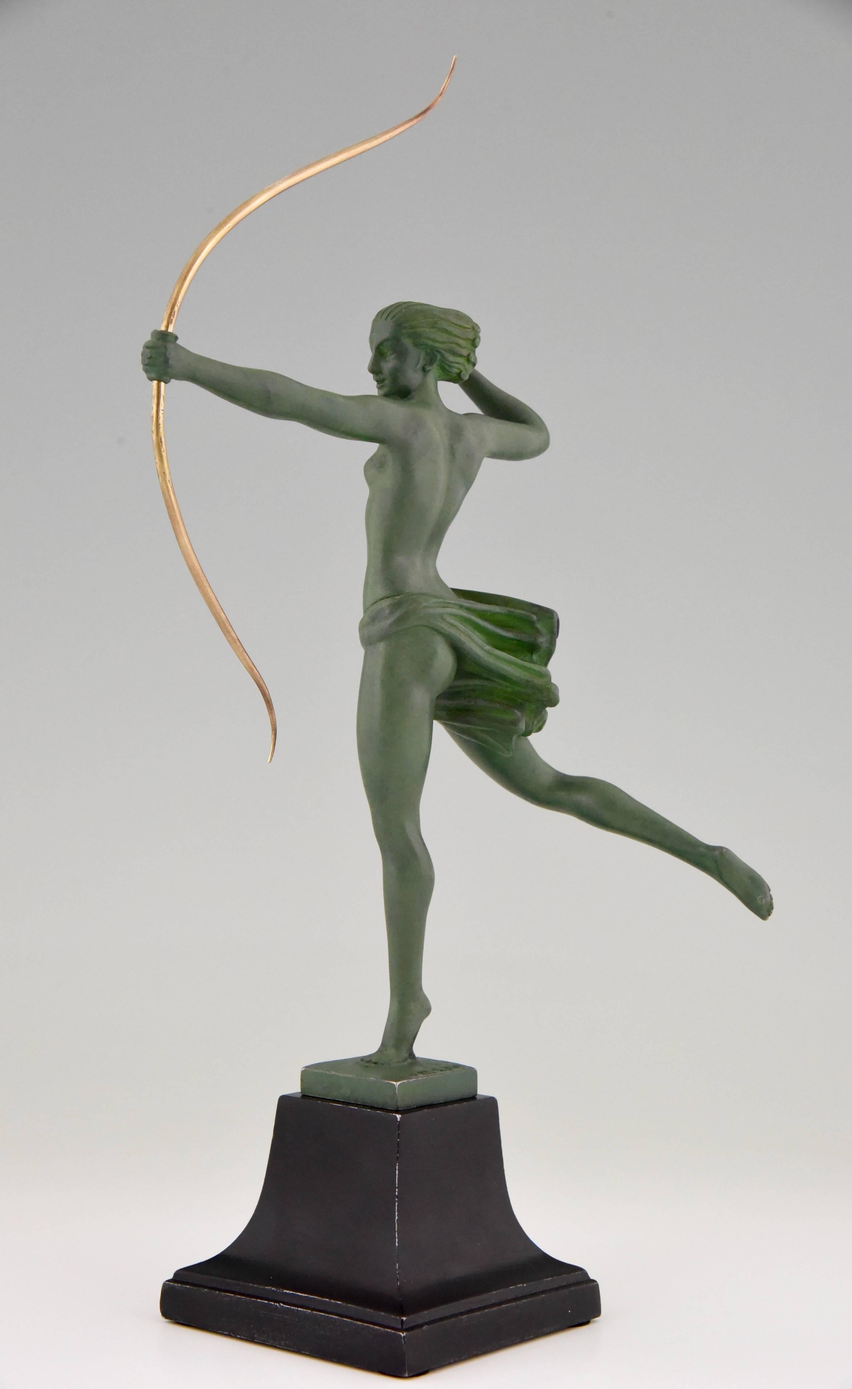 Patinated French Art Deco Sculpture of Diana Nude with Bow by De Marco, 1930