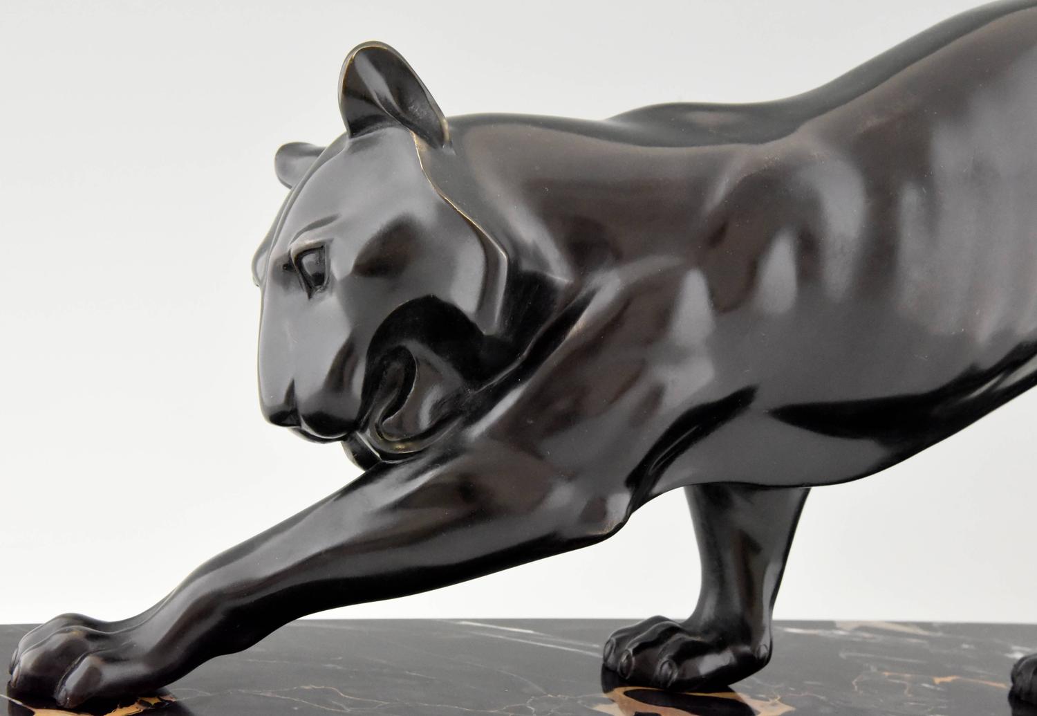 Art Deco Bronze Panther Sculpture by Lavroff, 1930 at 1stdibs