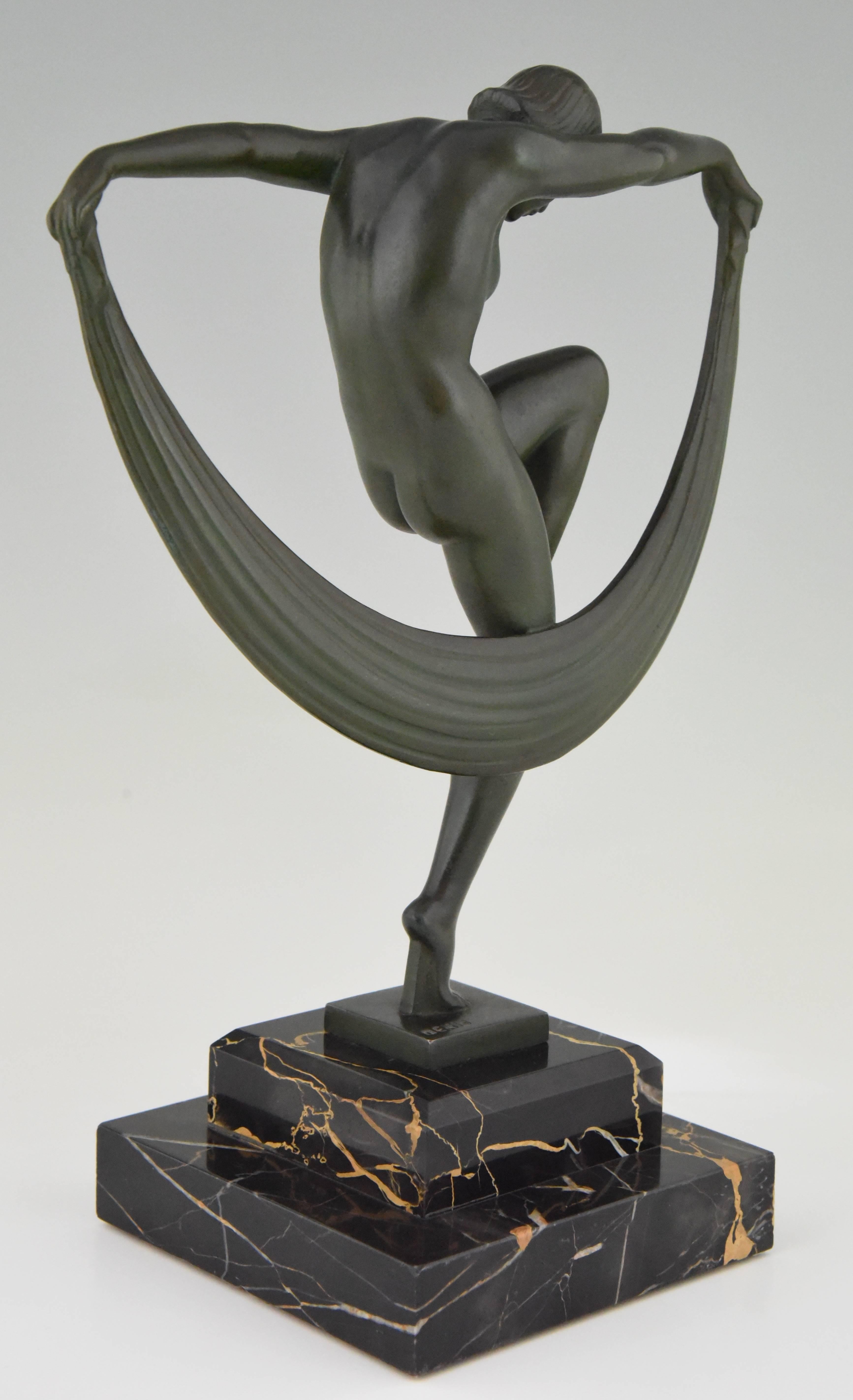 Metal French Art Deco Sculpture of a Nude Scarf Dancer Denis, 1930
