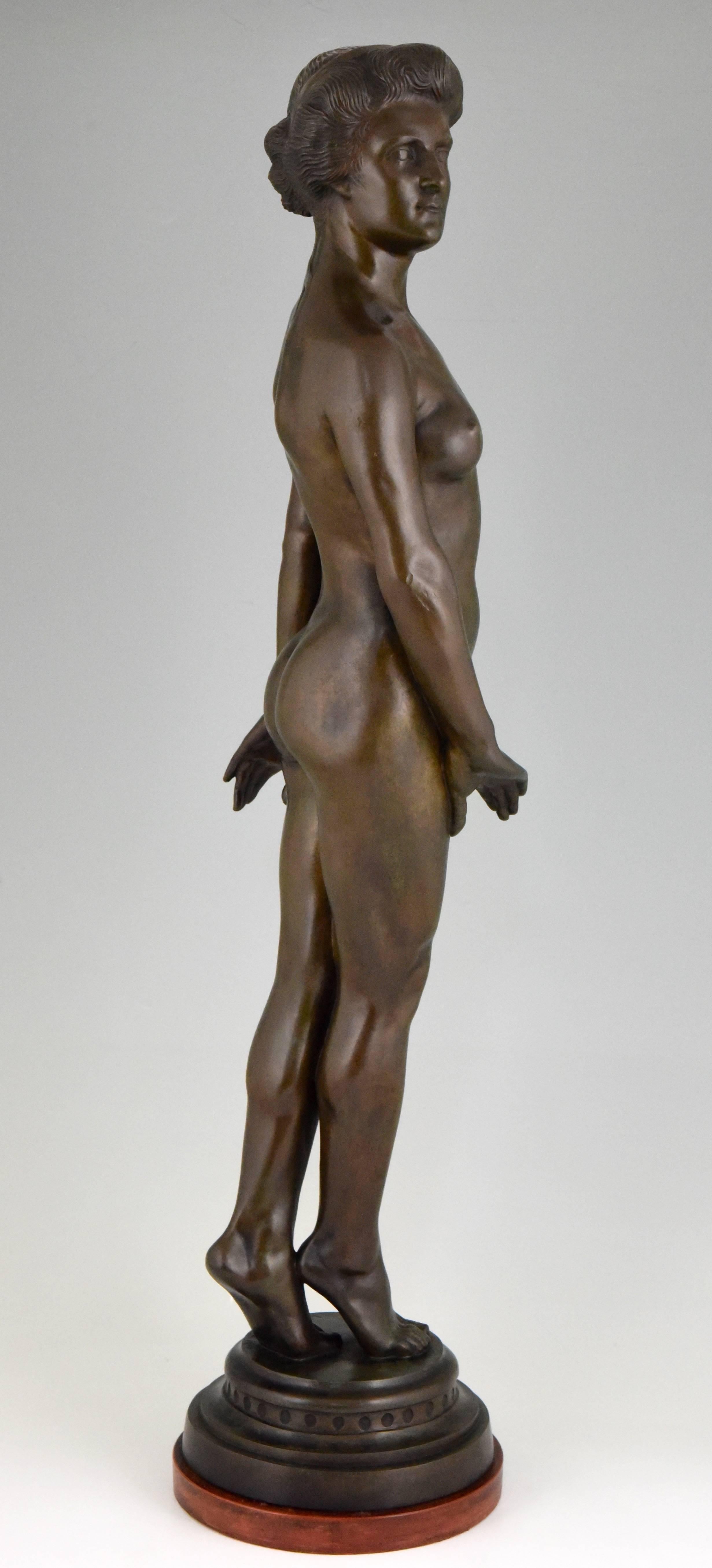 Art Deco Bronze Standing Nude by Wilhelm Oskar Prack, 1930 In Good Condition For Sale In Antwerp, BE