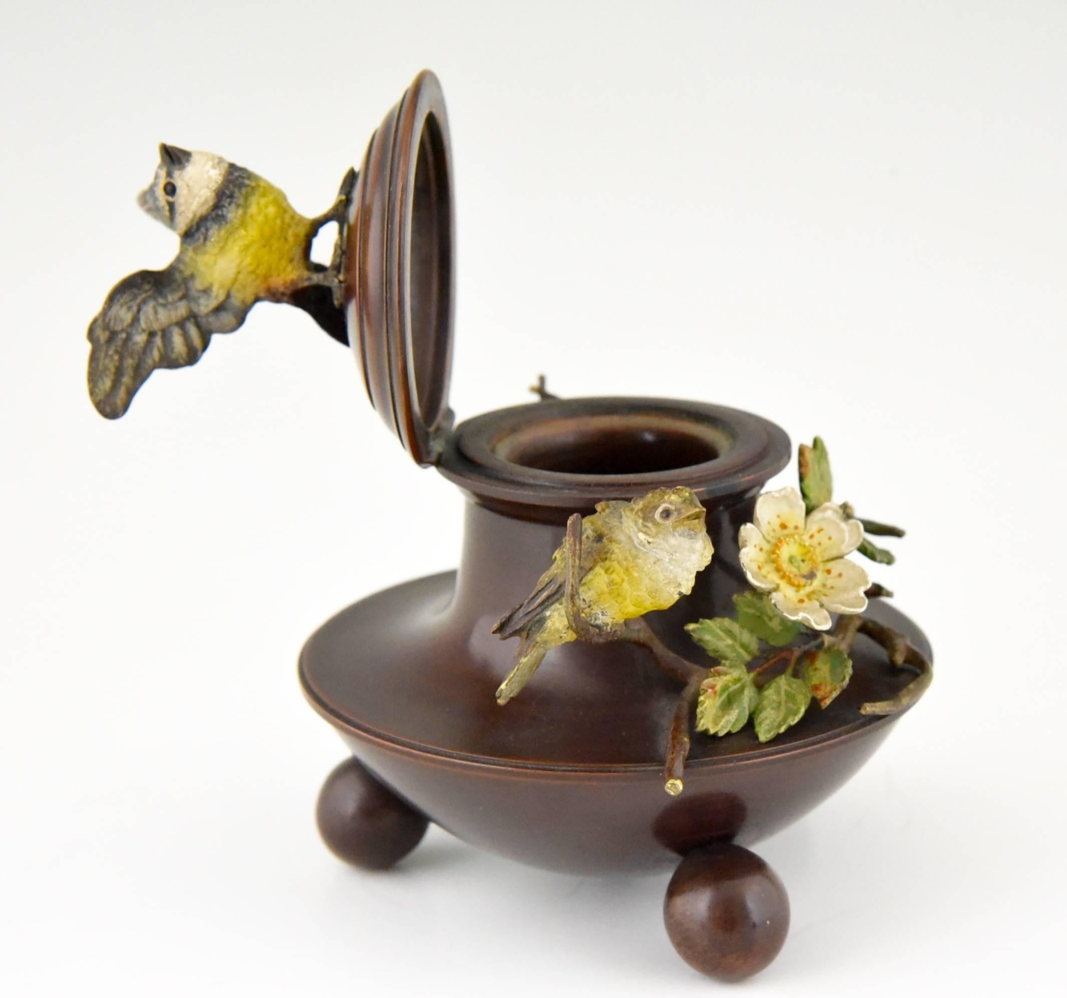 20th Century Antique cold painted Vienna bronze desk set with birds, inkwell & 2 vases 1900