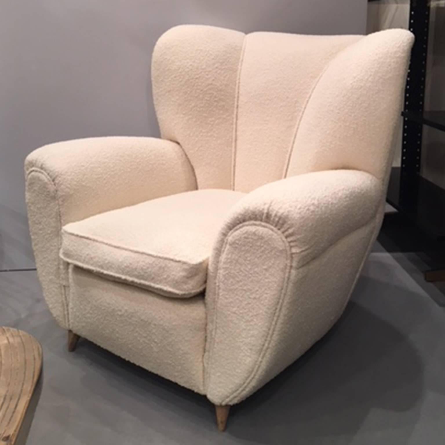 Pair of Armchairs Attributed to Guglielmo Ulrich In Excellent Condition For Sale In Brussels, BE