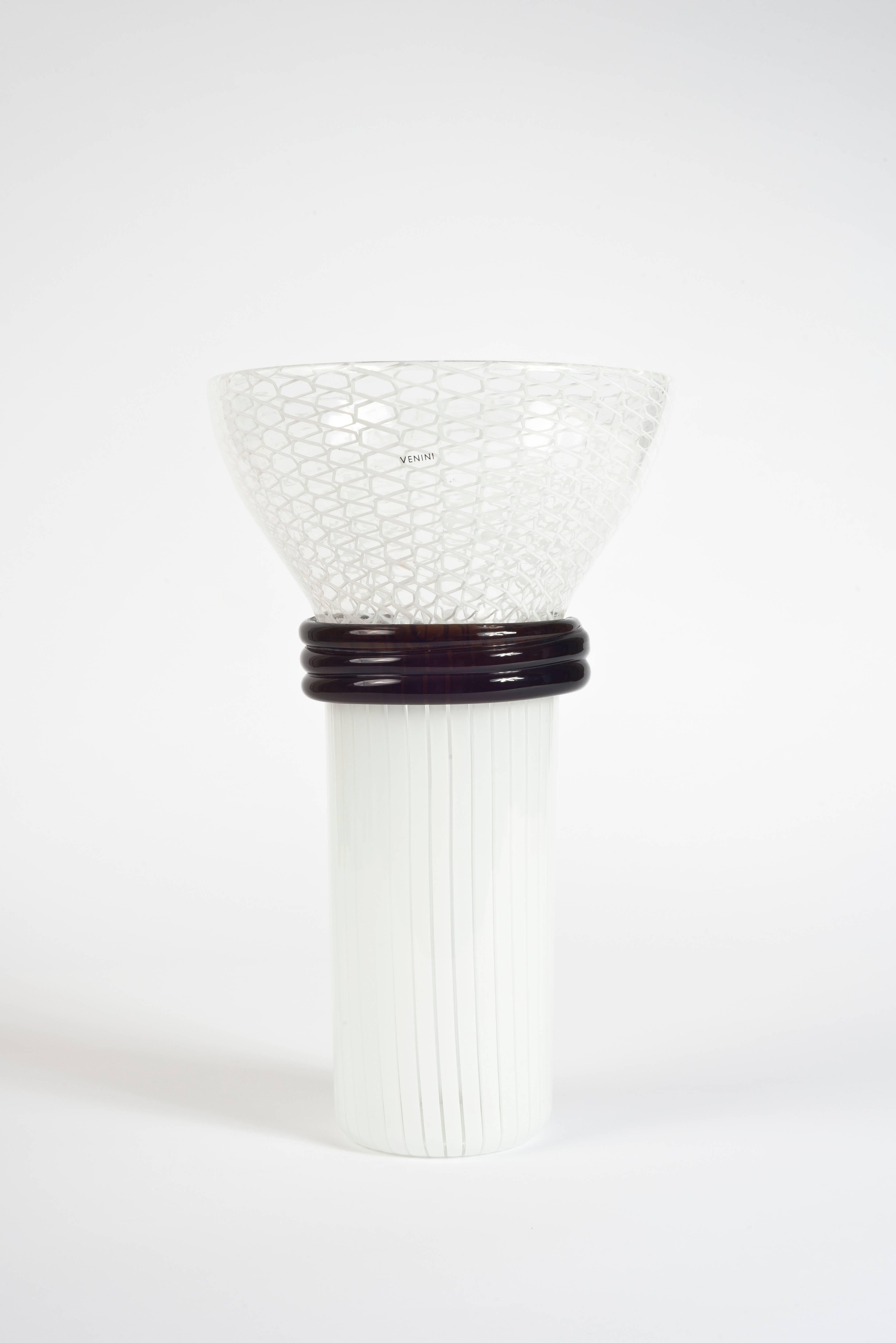 Burano glass vase by the Italian architect and designer Rodolfo Dordoni (°1954) and executed by Venini, Murano (IT).
Engraved signature "Venini 2006" and factory label.