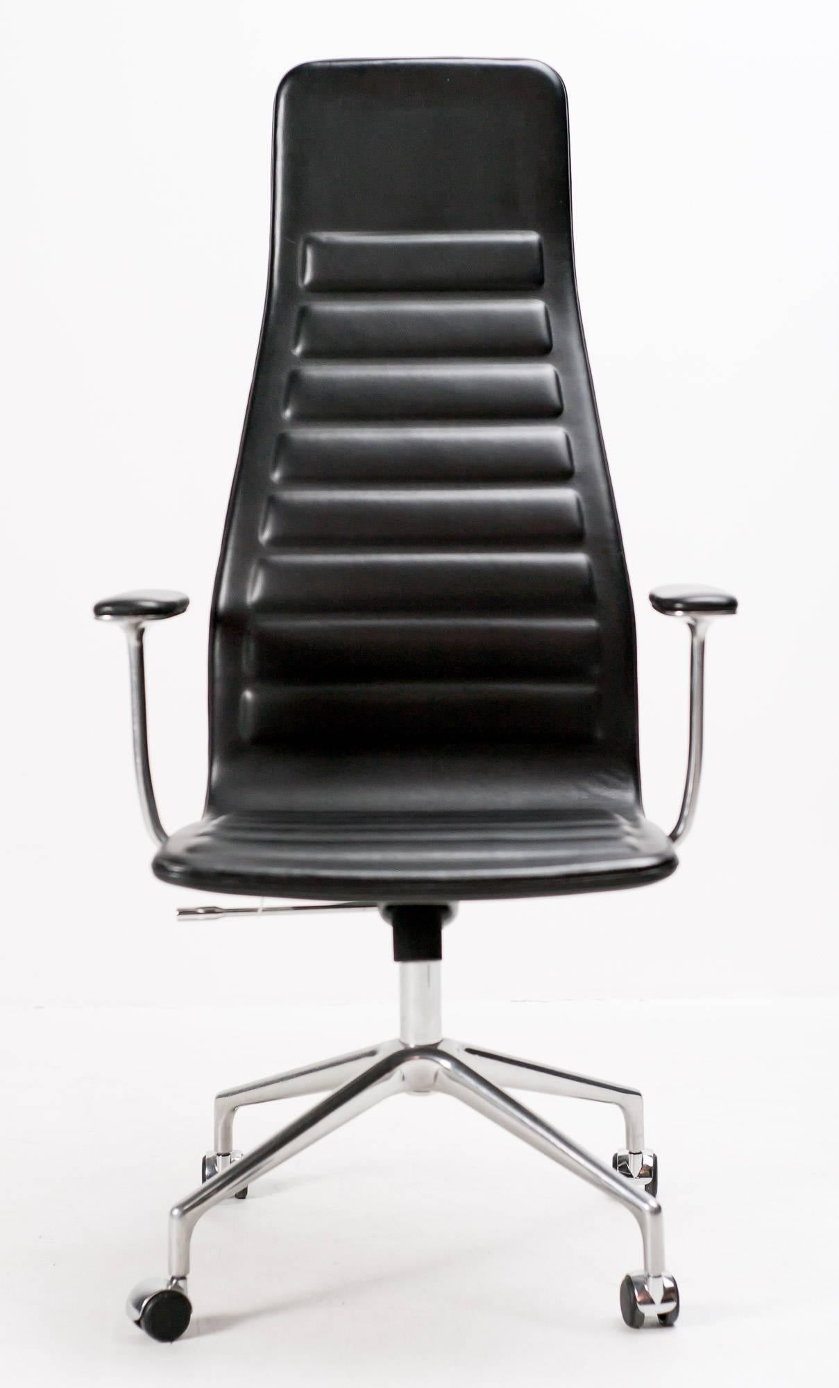 Modern High Lotus Office Chair Designed by Jasper Morrison