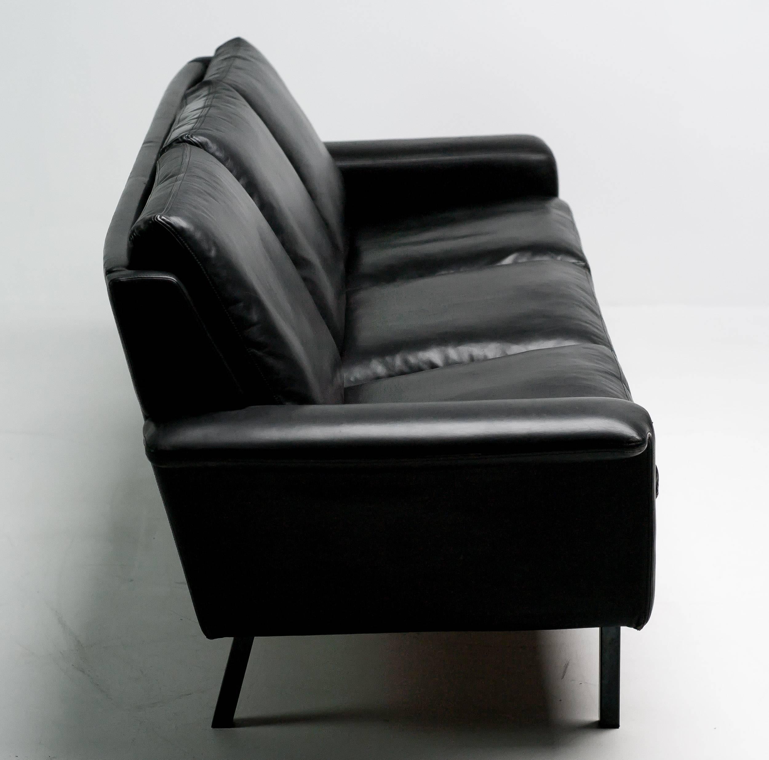 Arne Vodder Black Leather Sofa In Excellent Condition In Dronten, NL