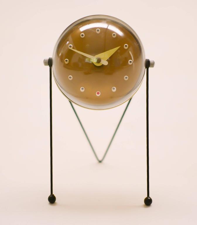 1950s Table Clock, Atomic Inspired Design For Sale at 1stdibs