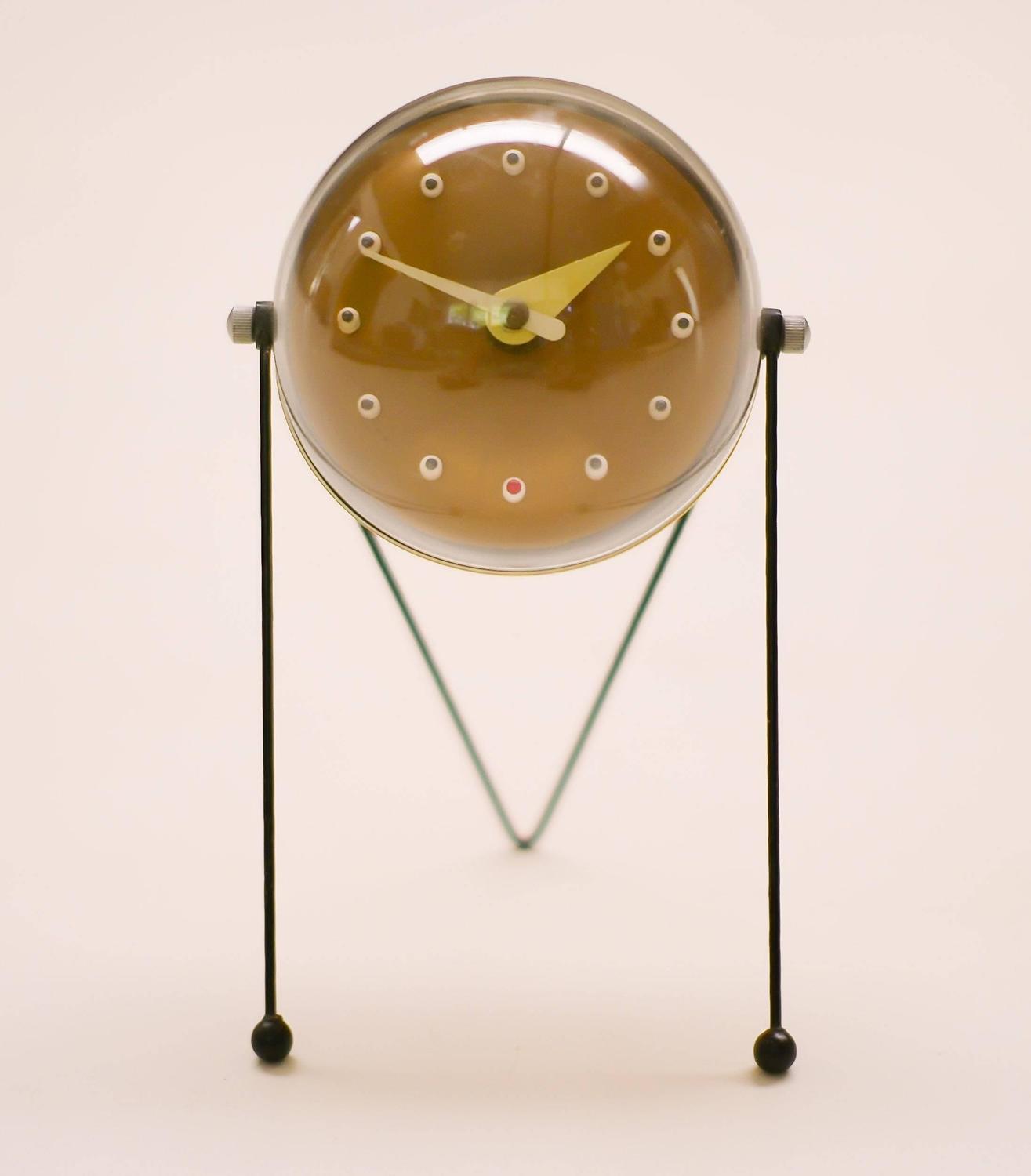 1950s Table Clock, Atomic Inspired Design For Sale at 1stdibs