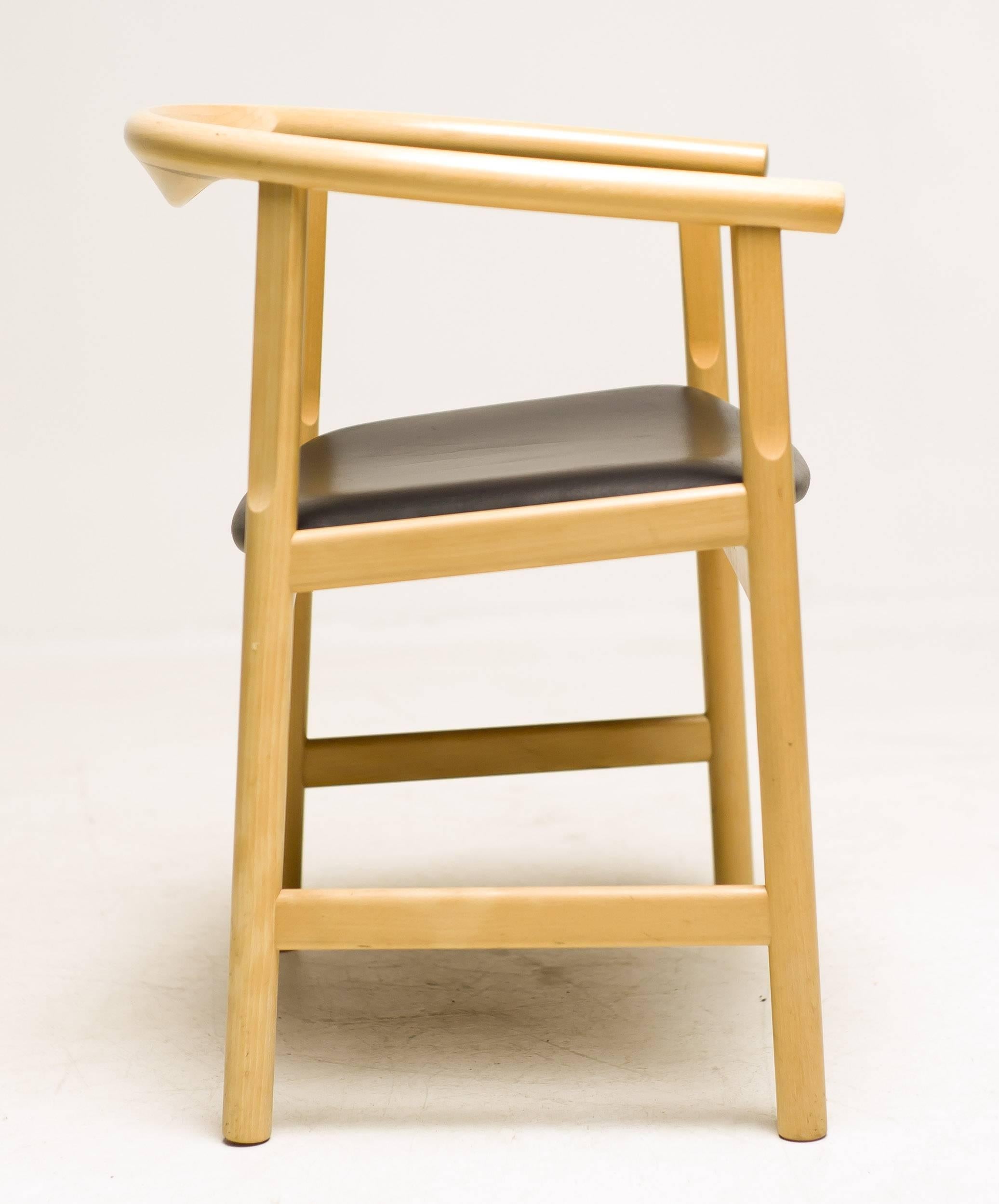 Set of Six Hans Wegner PP 203 Dining Chairs In Excellent Condition In Dronten, NL