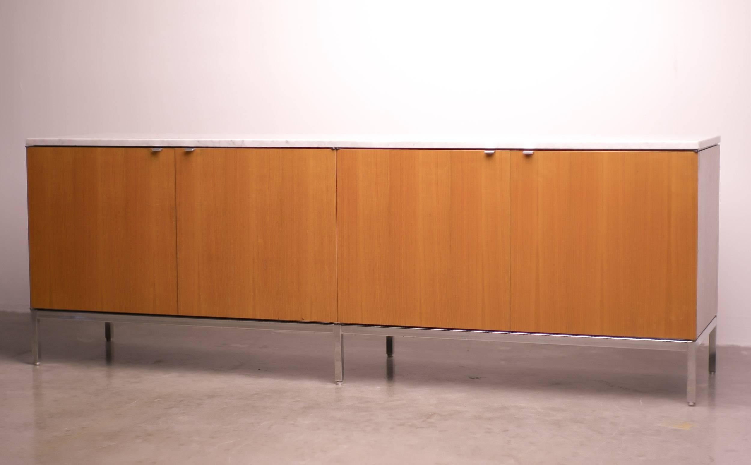 Mid-20th Century Florence Knoll European Walnut Sideboard with Carrara Marble Top