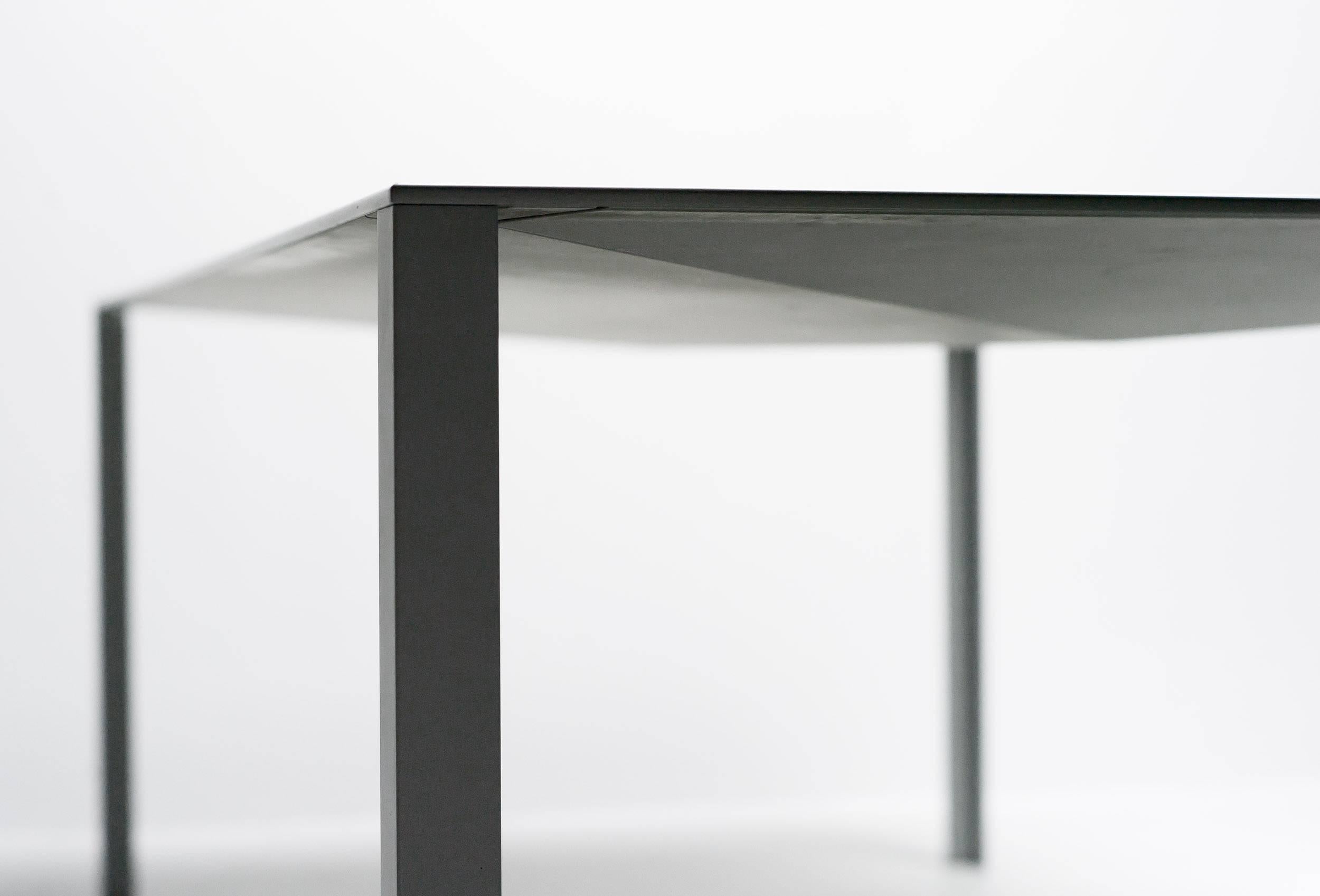 jean nouvel less table