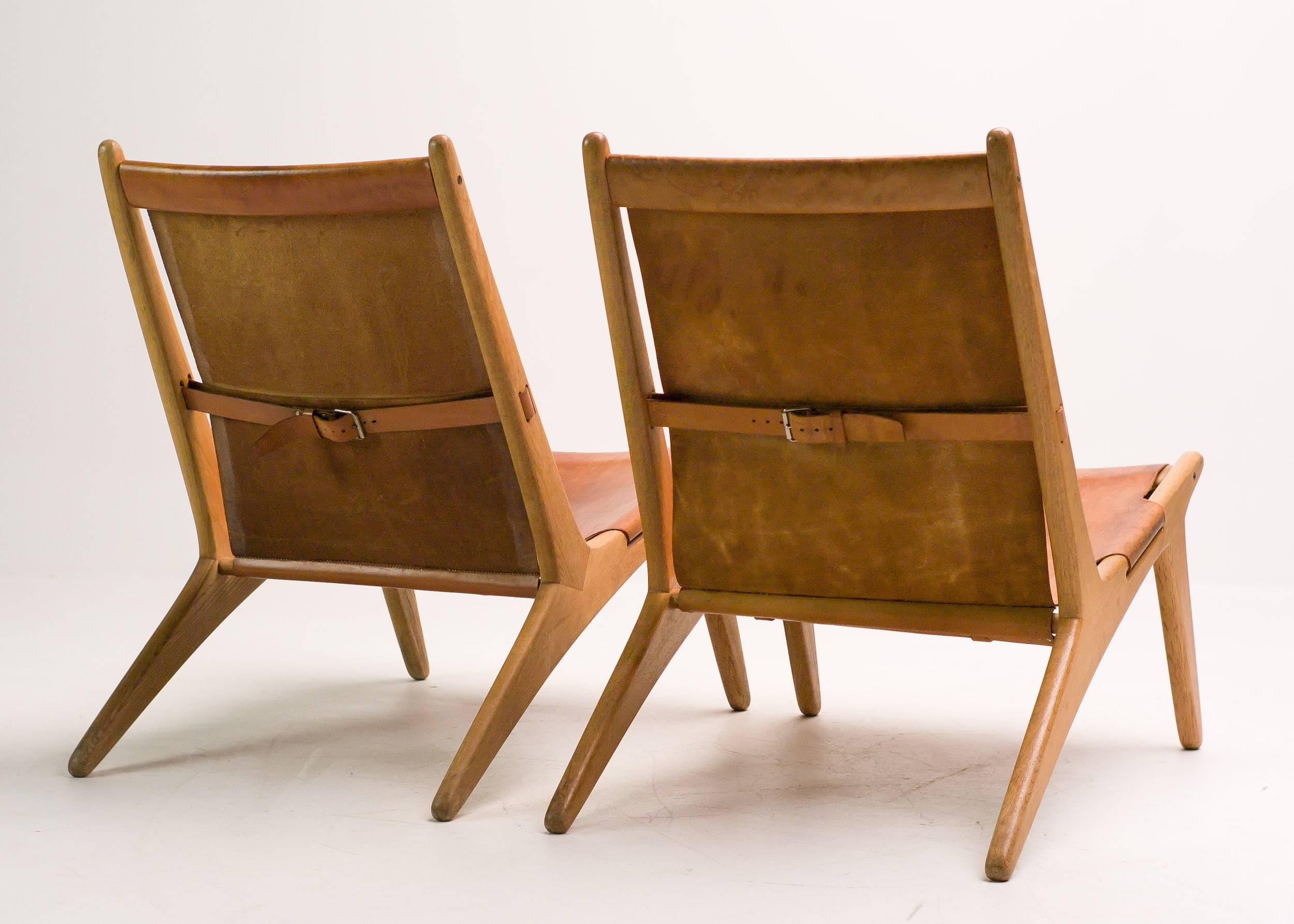 Swedish Pair of Hunting Chairs Model 204 by Uno and Osten Kristiansson