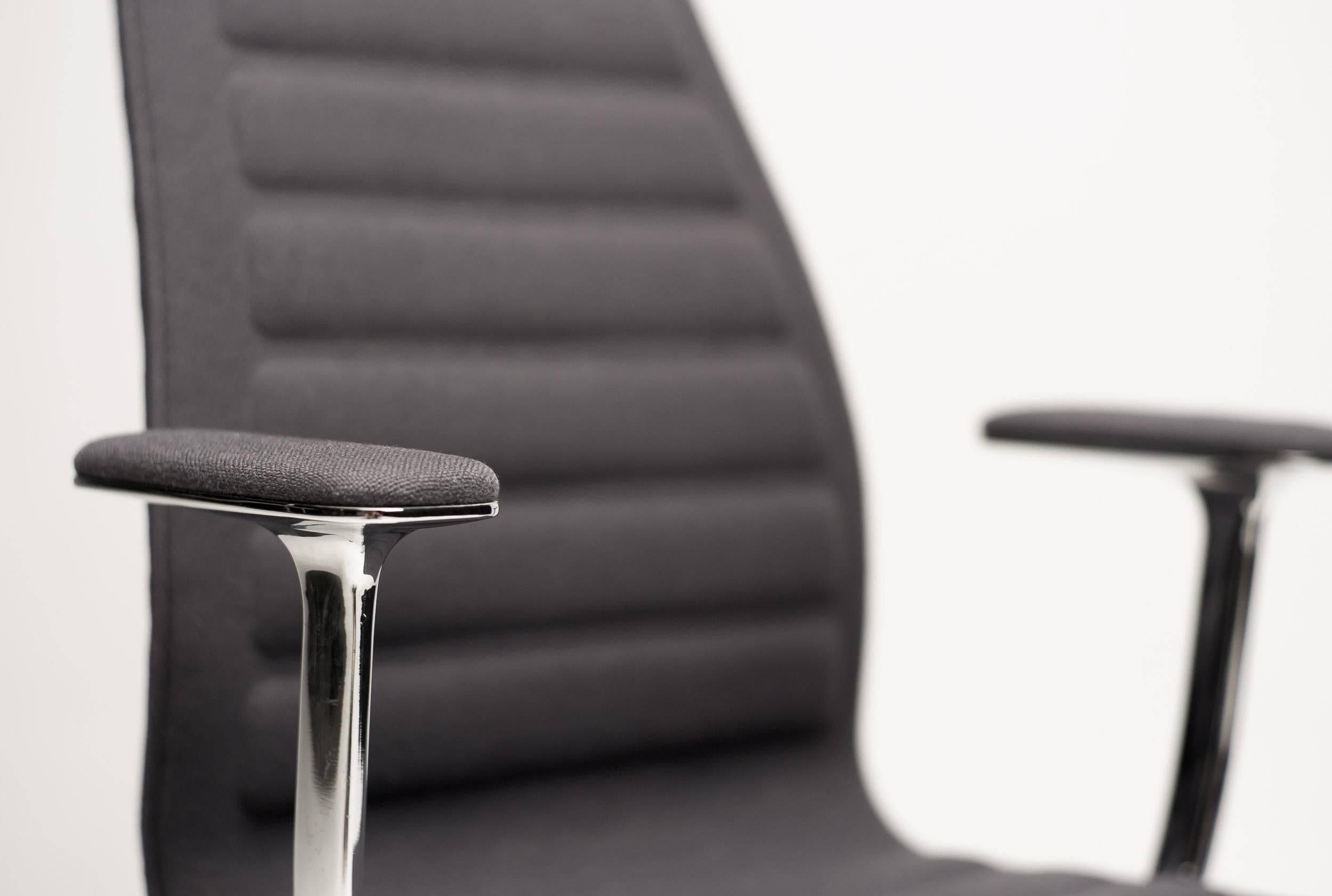cappellini lotus chair