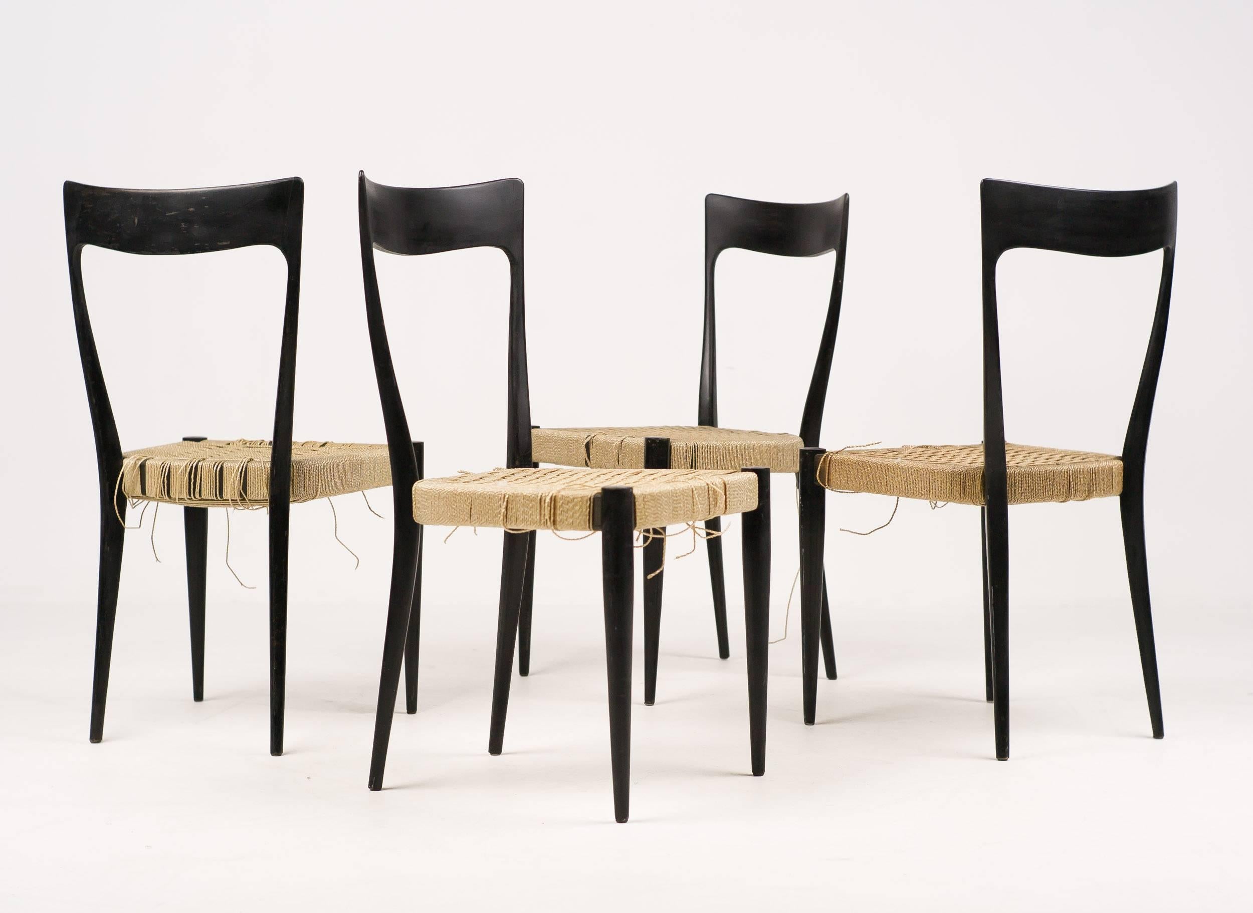 Mid-20th Century Elegant Set of Mid-Century Modern Italian Dining Chairs