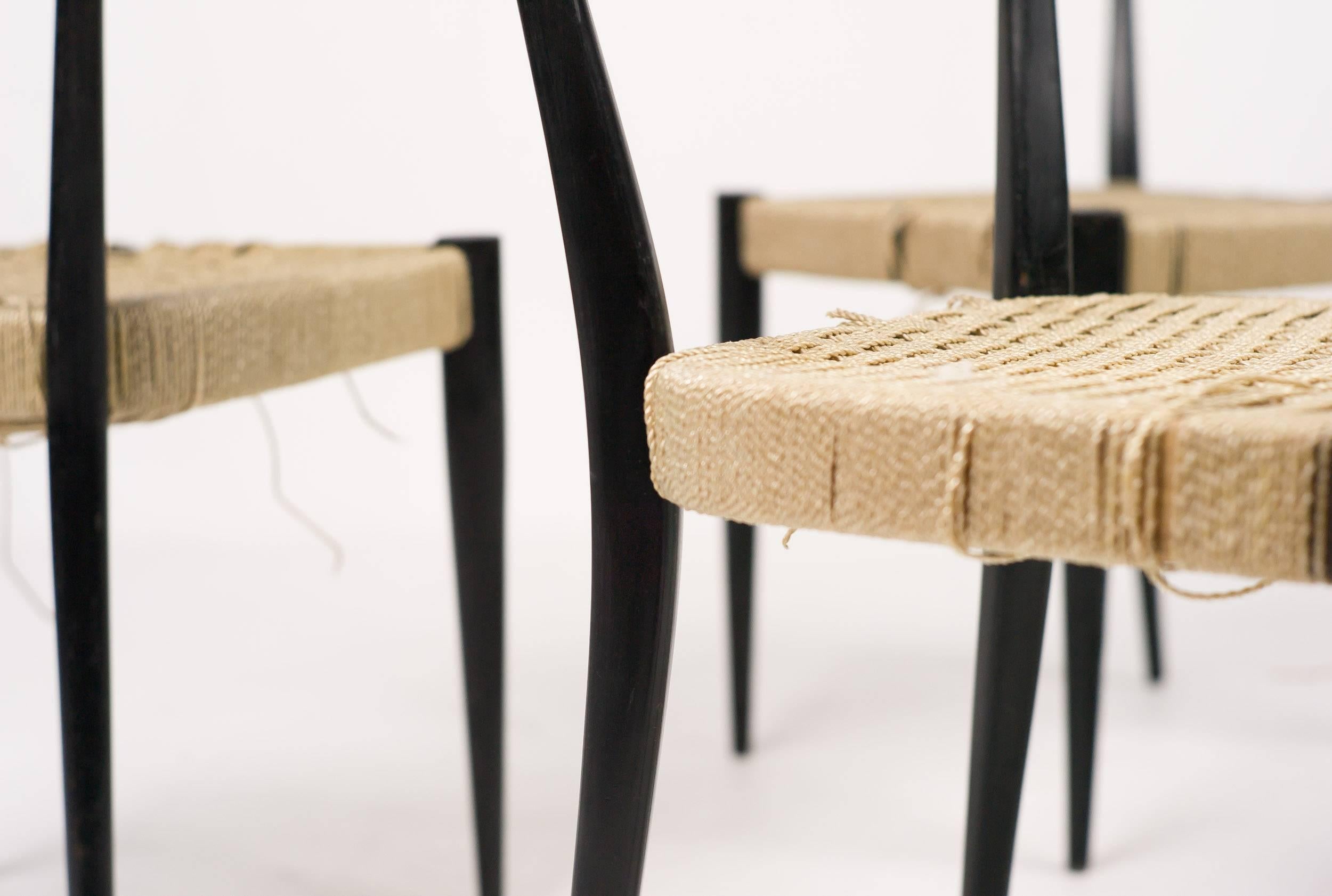 Elegant Set of Mid-Century Modern Italian Dining Chairs 1