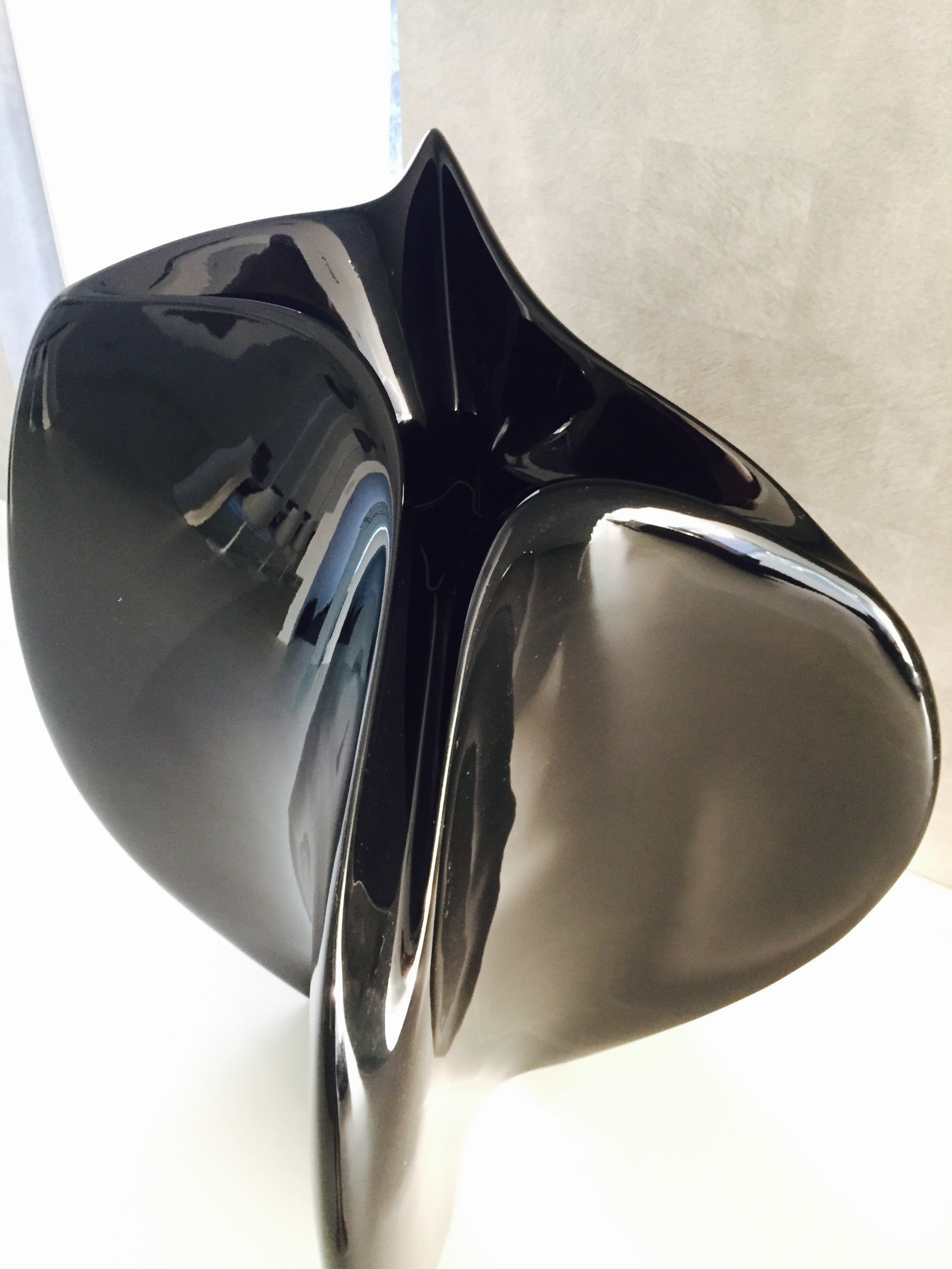 Very Large Zaha Hadid Flow Vase At 1stdibs
