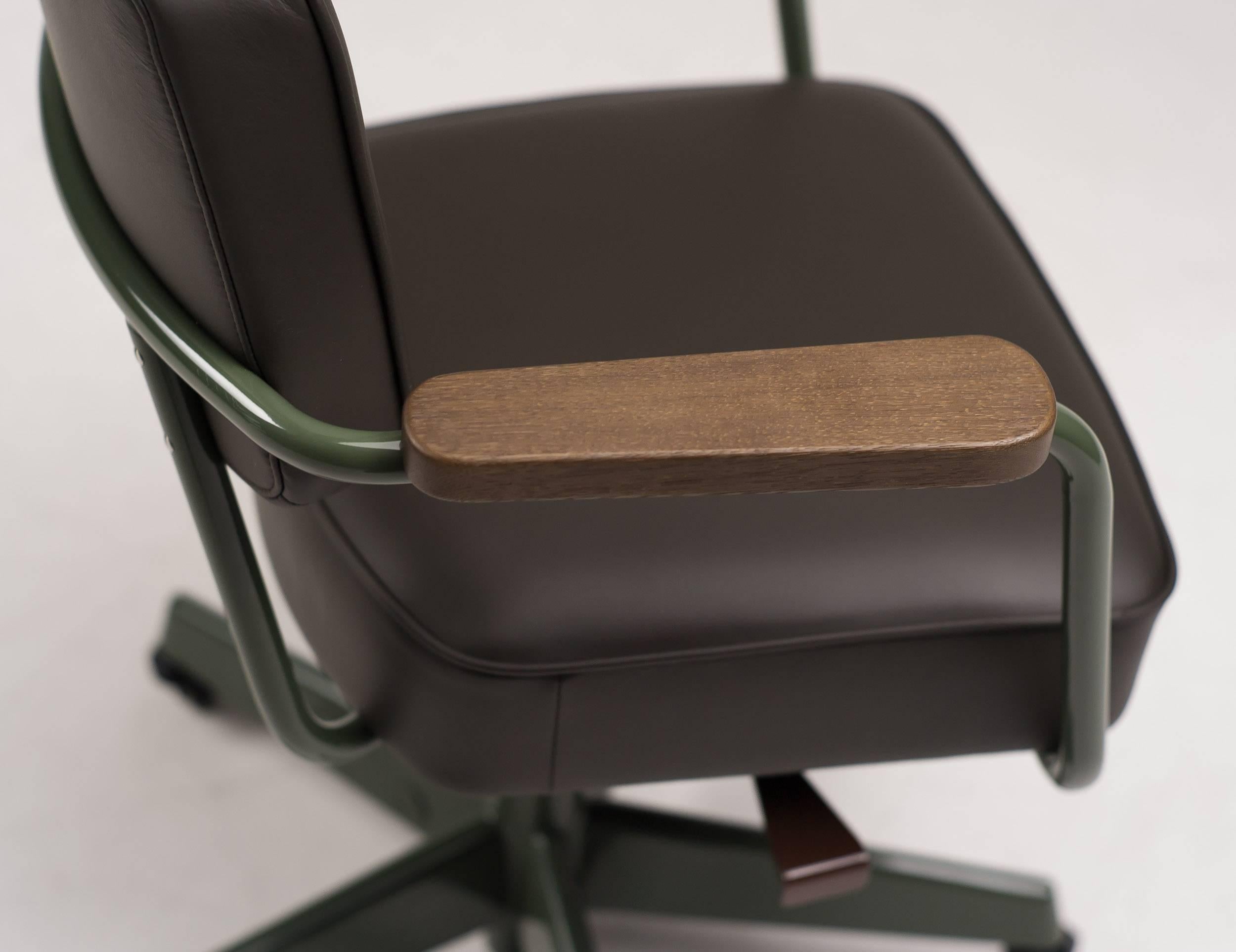 Jean Prouvé Fauteuil Directional Pivotant, G-Star Raw Edition by Vitra (21. Jahrhundert und zeitgenössisch)