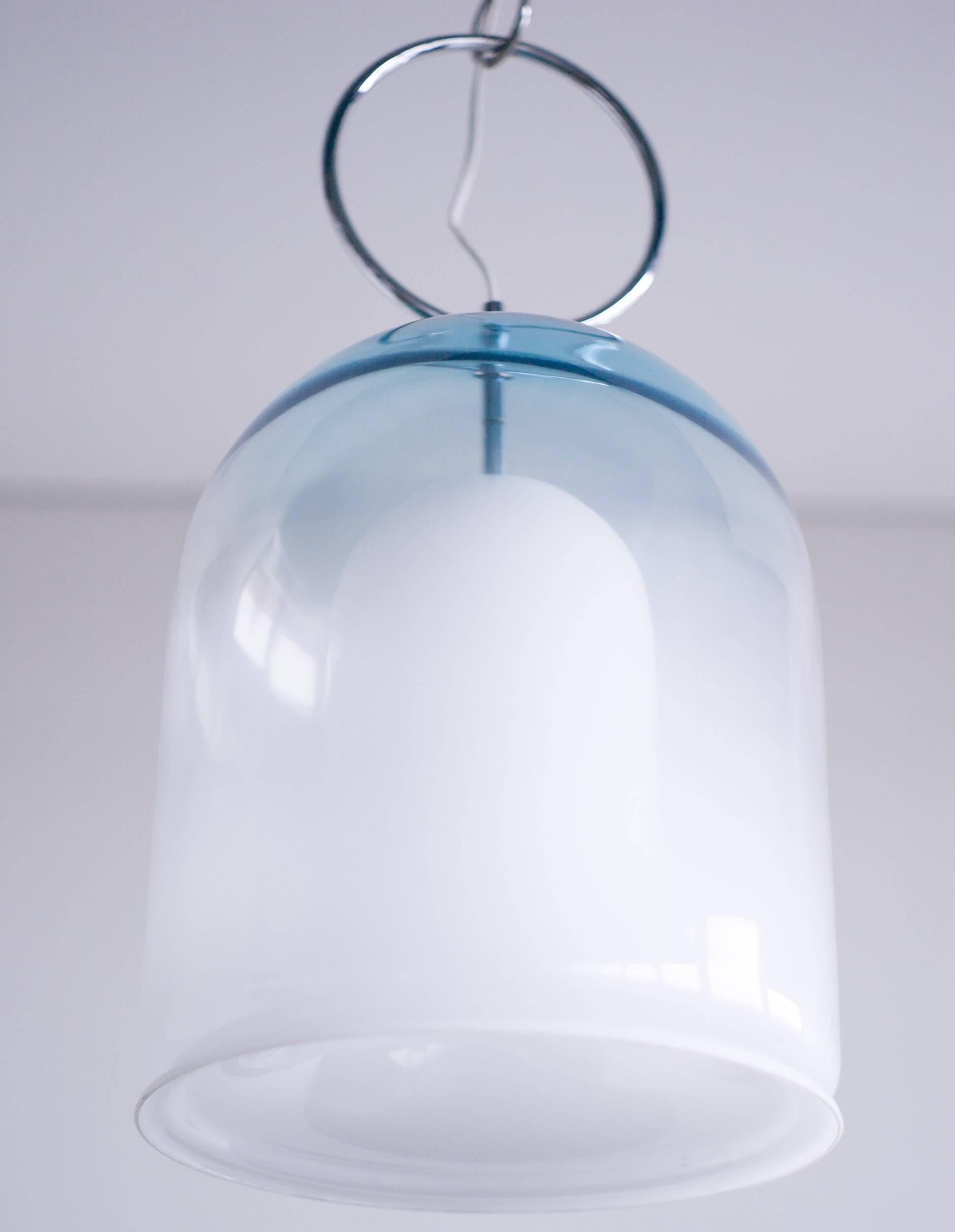 Glass pendant with chromed steel frame designed by Carlo Mason for Mazzega.
Good condition, some chips to the exterior glass top, not visible when in use.

Excellent fast and affordable worldwide shipping.