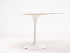 Carrara Marble Tulip Dining Table by Eero Saarinen for Knoll International