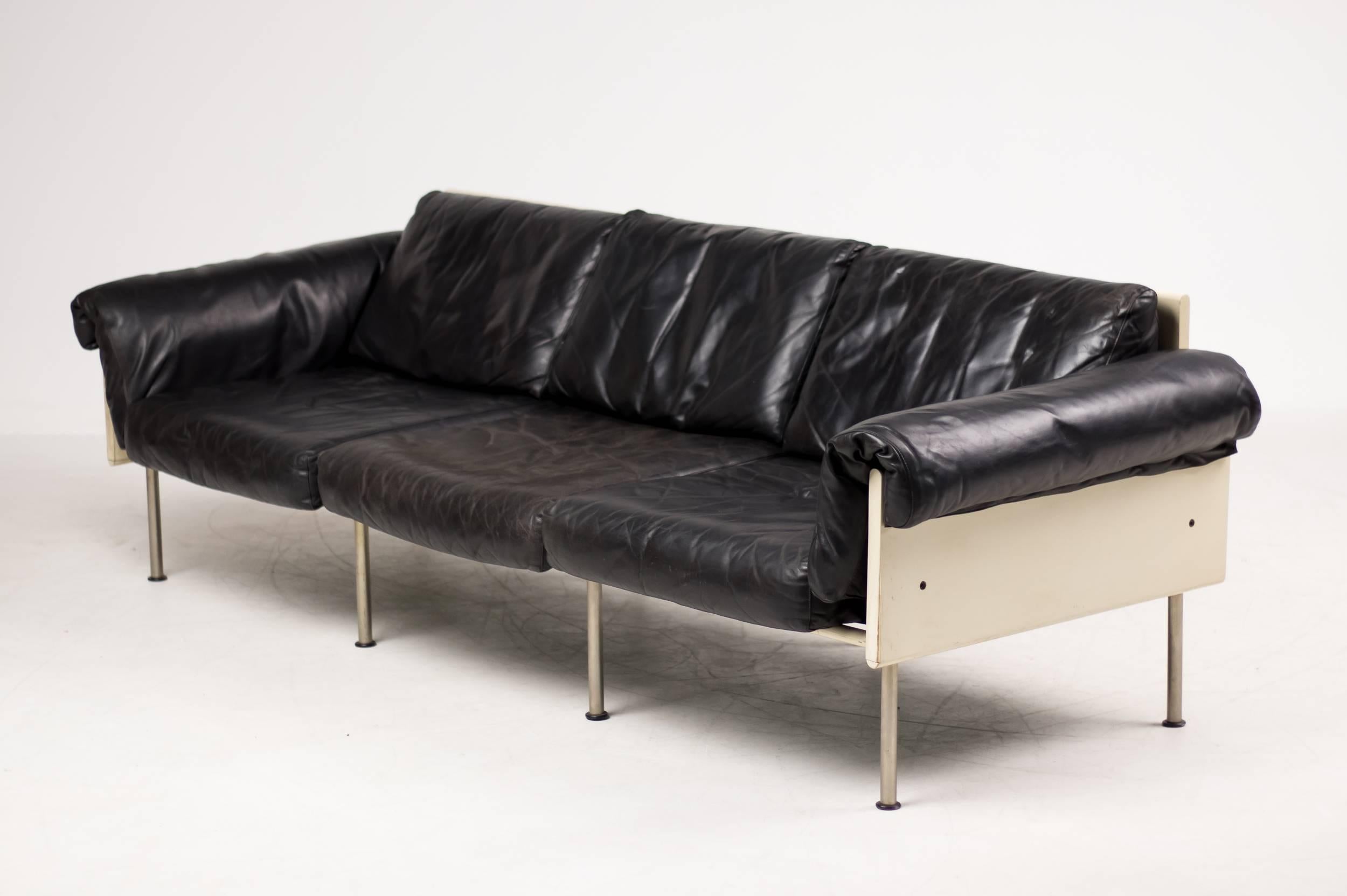 Scandinavian Modern Ateljee Three-Seat Sofa by Yrjö Kukkapuro, Finland