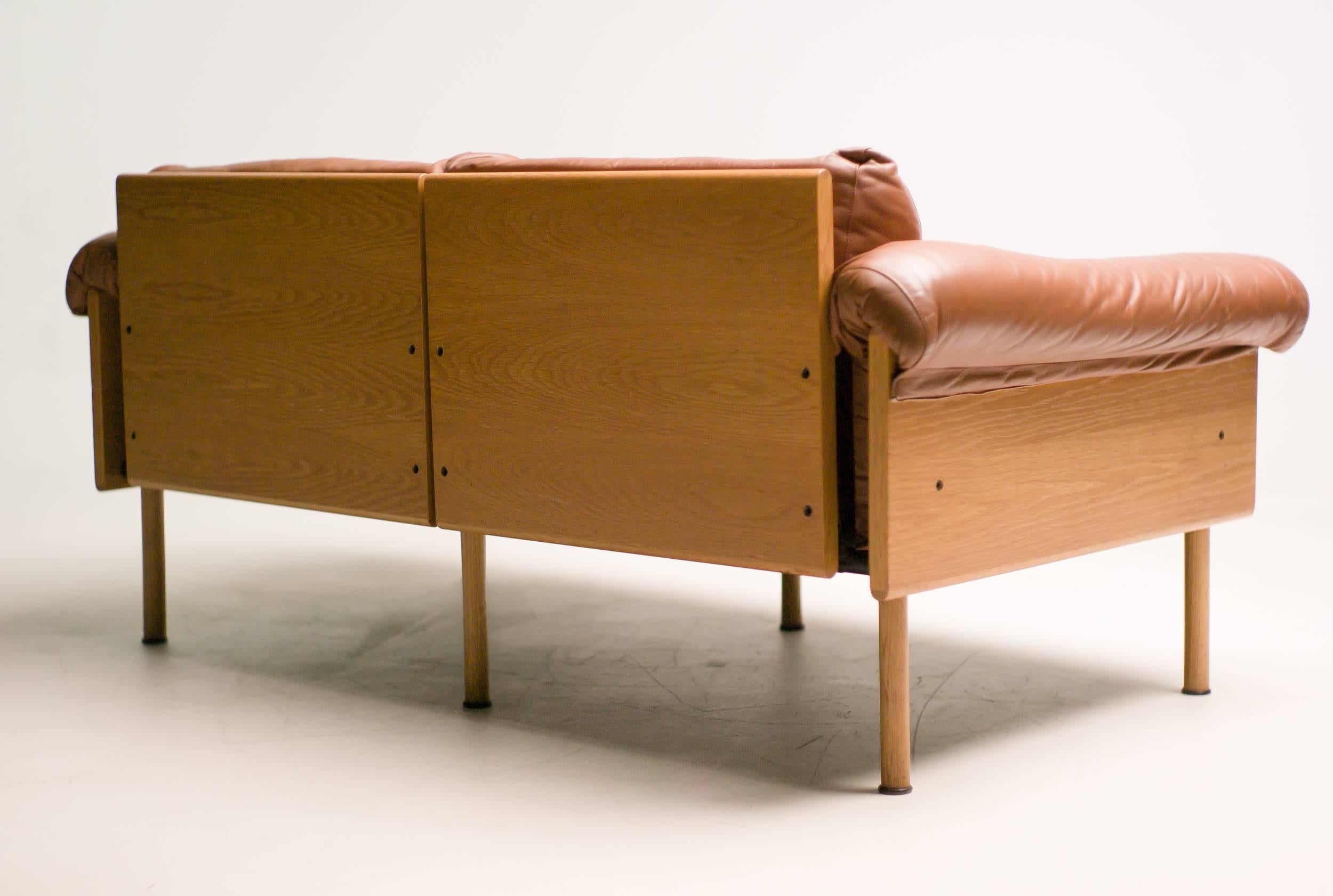 Ateljee Two-Seat Sofa by Yrjö Kukkapuro Finland In Good Condition In Dronten, NL
