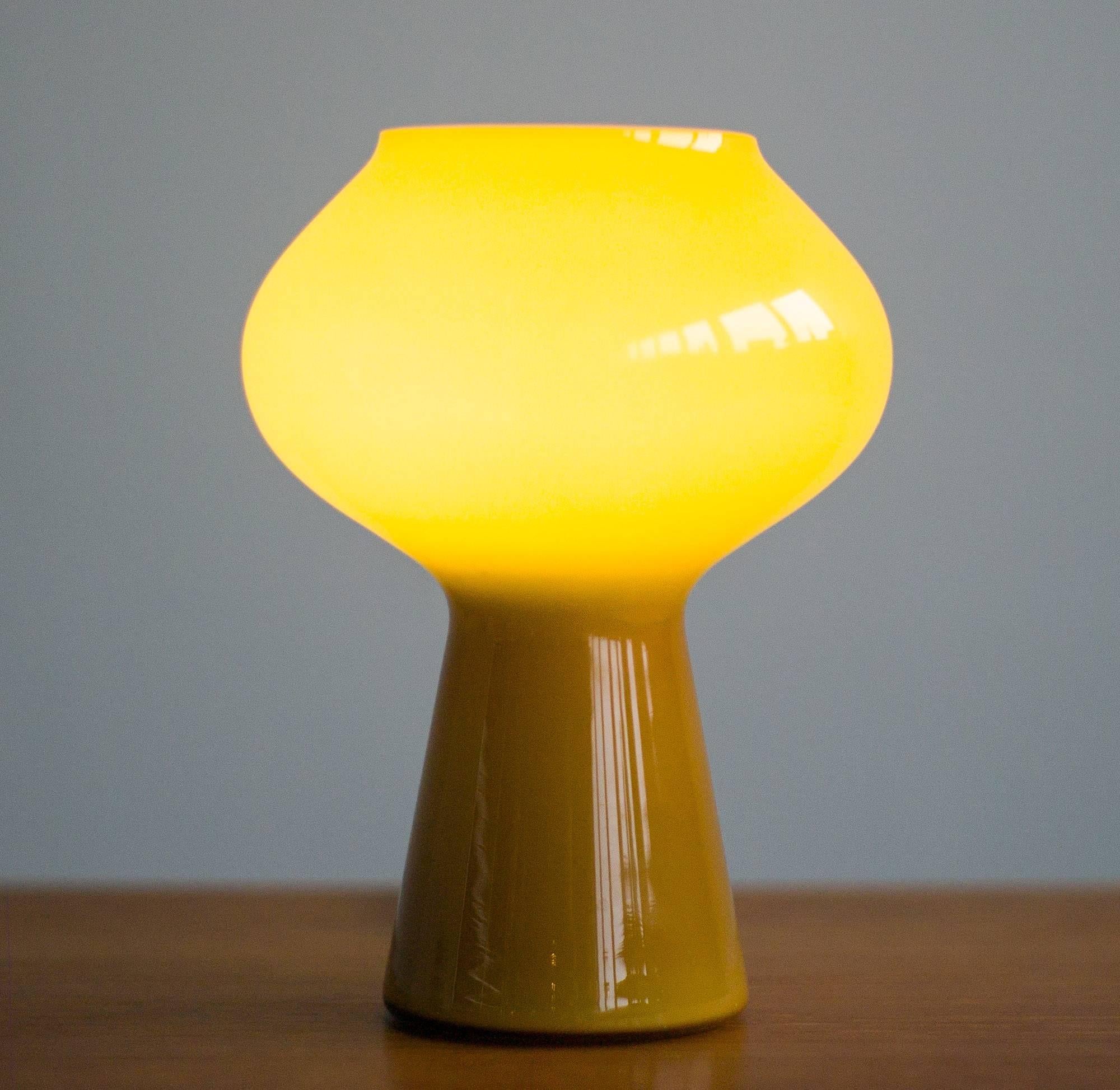 Mid-Century Modern Massimo Vignelli for Venini Murano Glass Mushroom Table Lamp