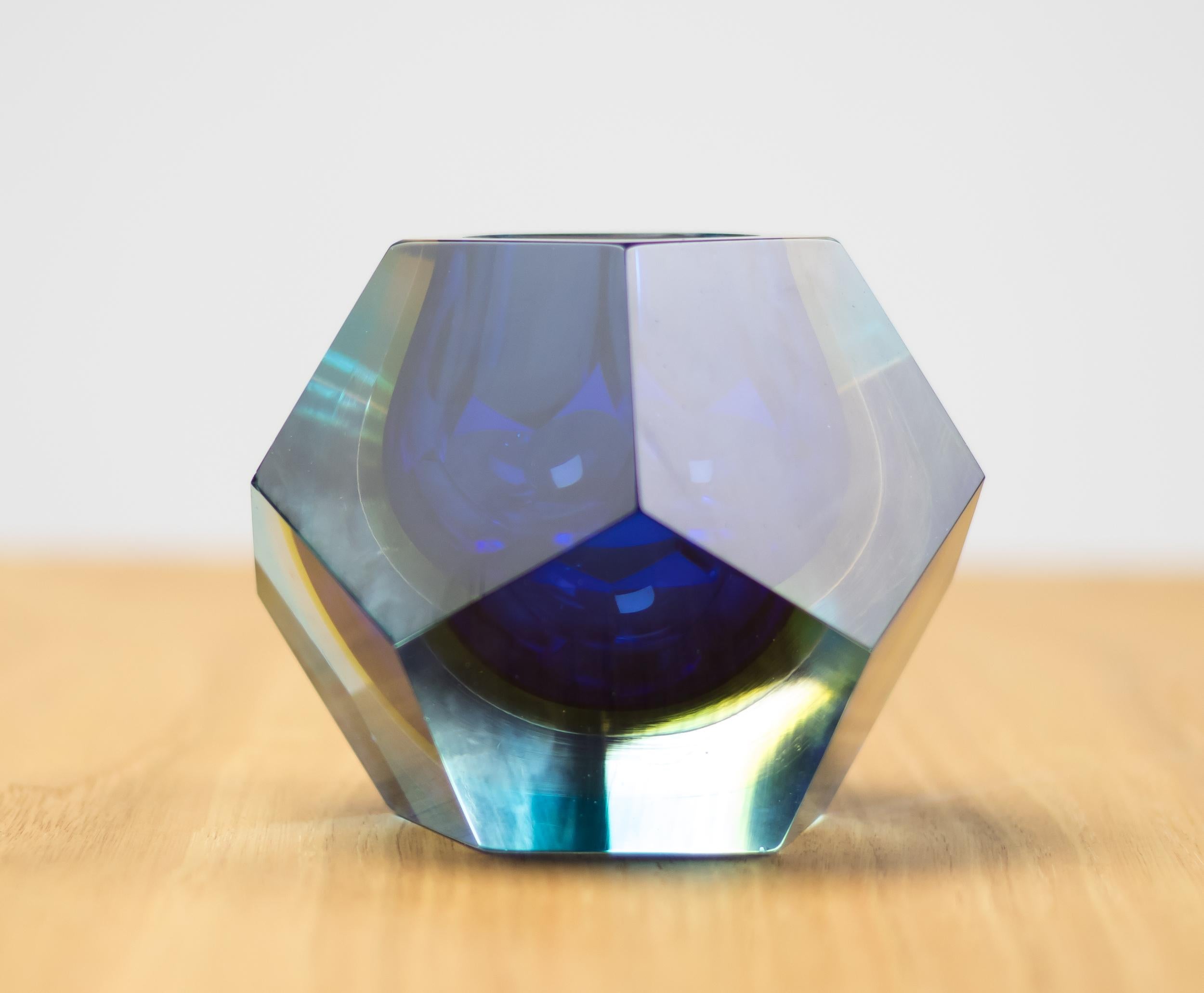 Vaso in vetro di Murano Glass Sommerso di Alessandro Mandruzzato, metà del secolo scorso. in vendita 1