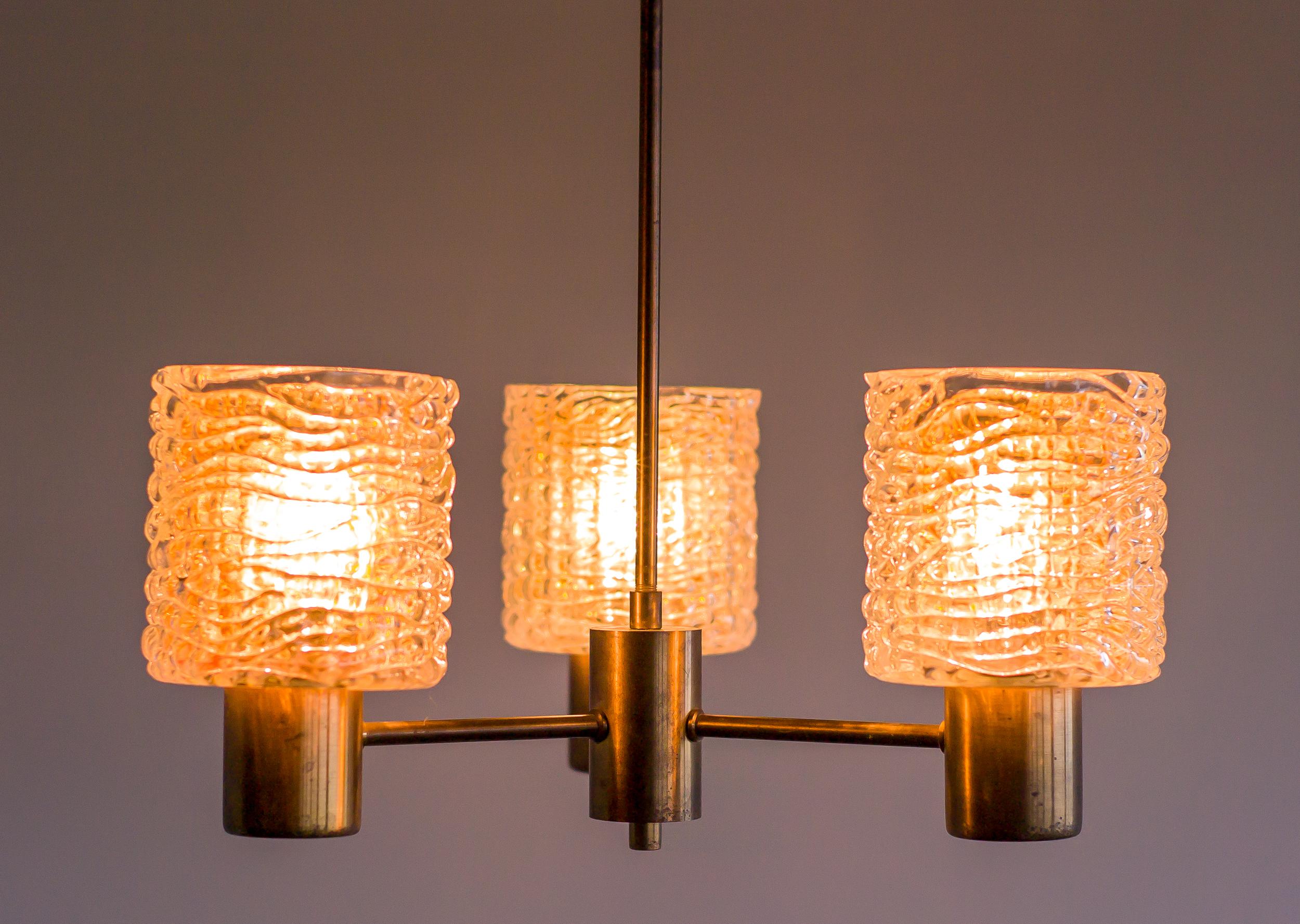 Ottone Lampadario di Carl Fagerlund, metà del secolo scorso. in vendita