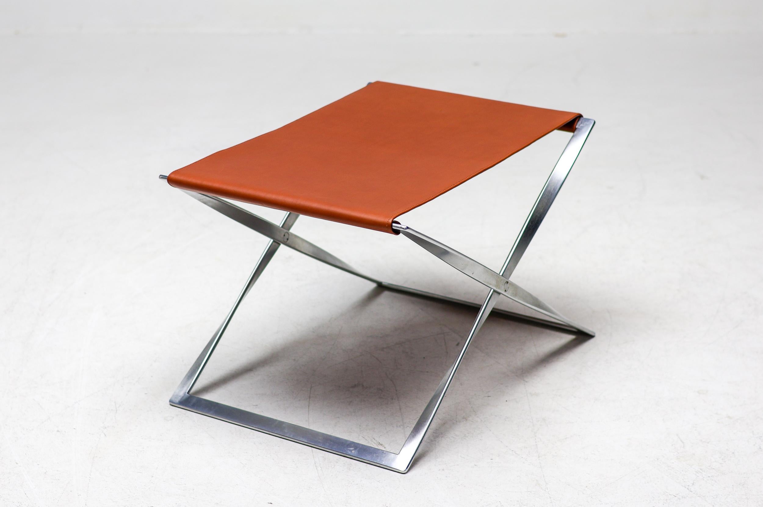 Poul Kjærholm PK-91 Klapphocker von E. Kold Christensen in Cognac Leder (Stahl) im Angebot